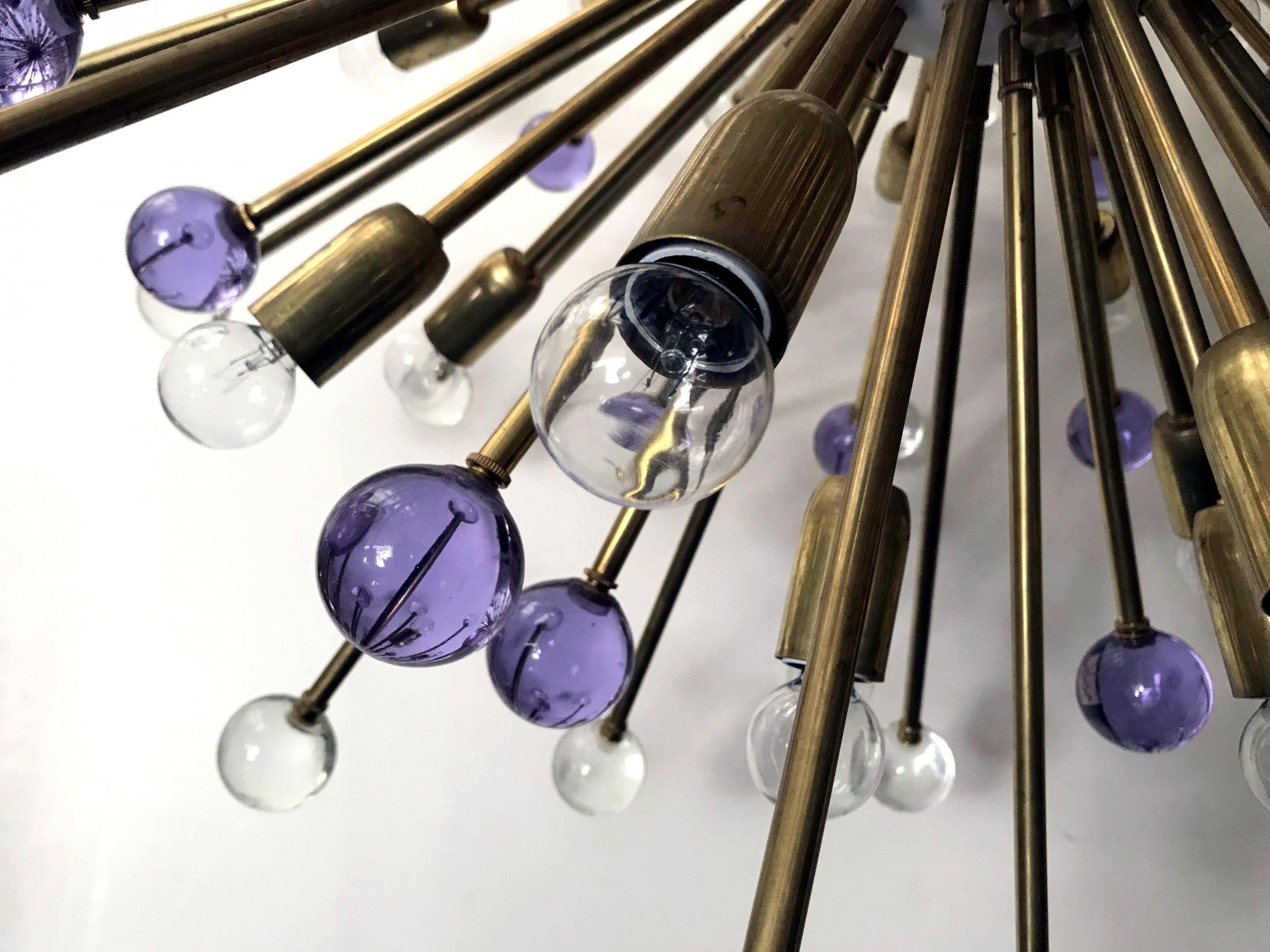 Pair of Italian Sputnik Chandeliers with Clear and Purple Murano Glass, 1990s In Good Condition In Los Angeles, CA
