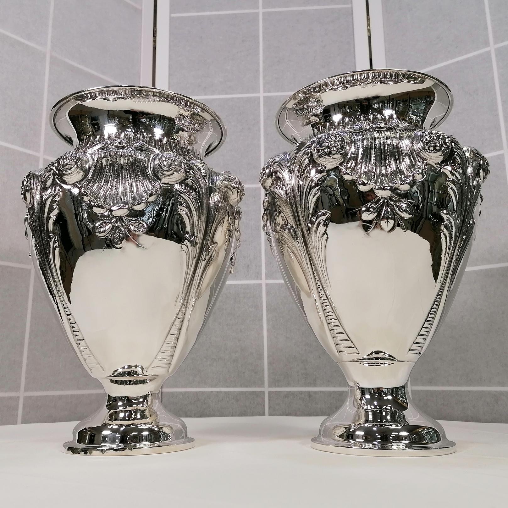 Late 20th Century Pair of Italian Sterling Silver Baroque vase For Sale