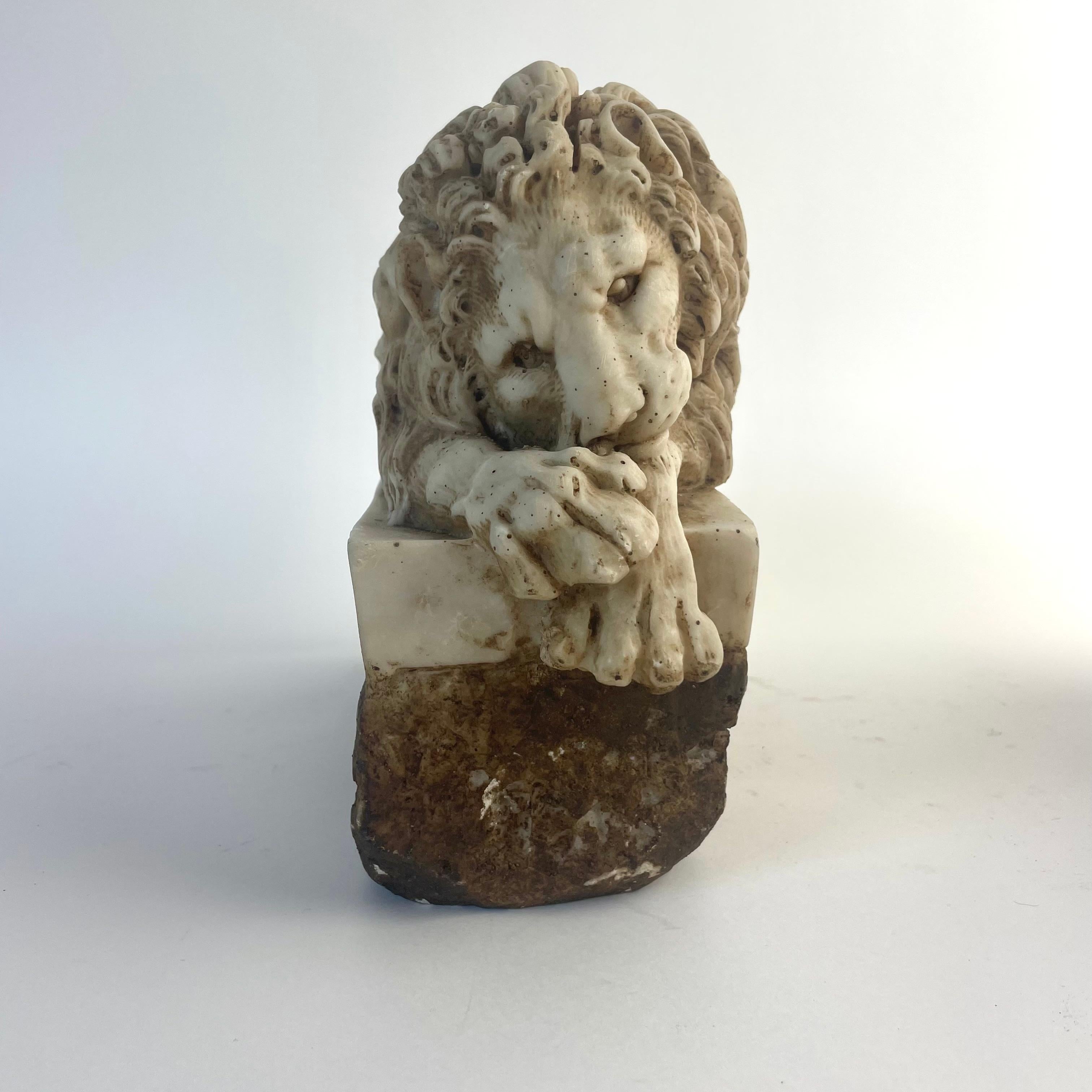 Pareja de leones italianos de gres según Antonio Canova, Siglo XIX en venta 6