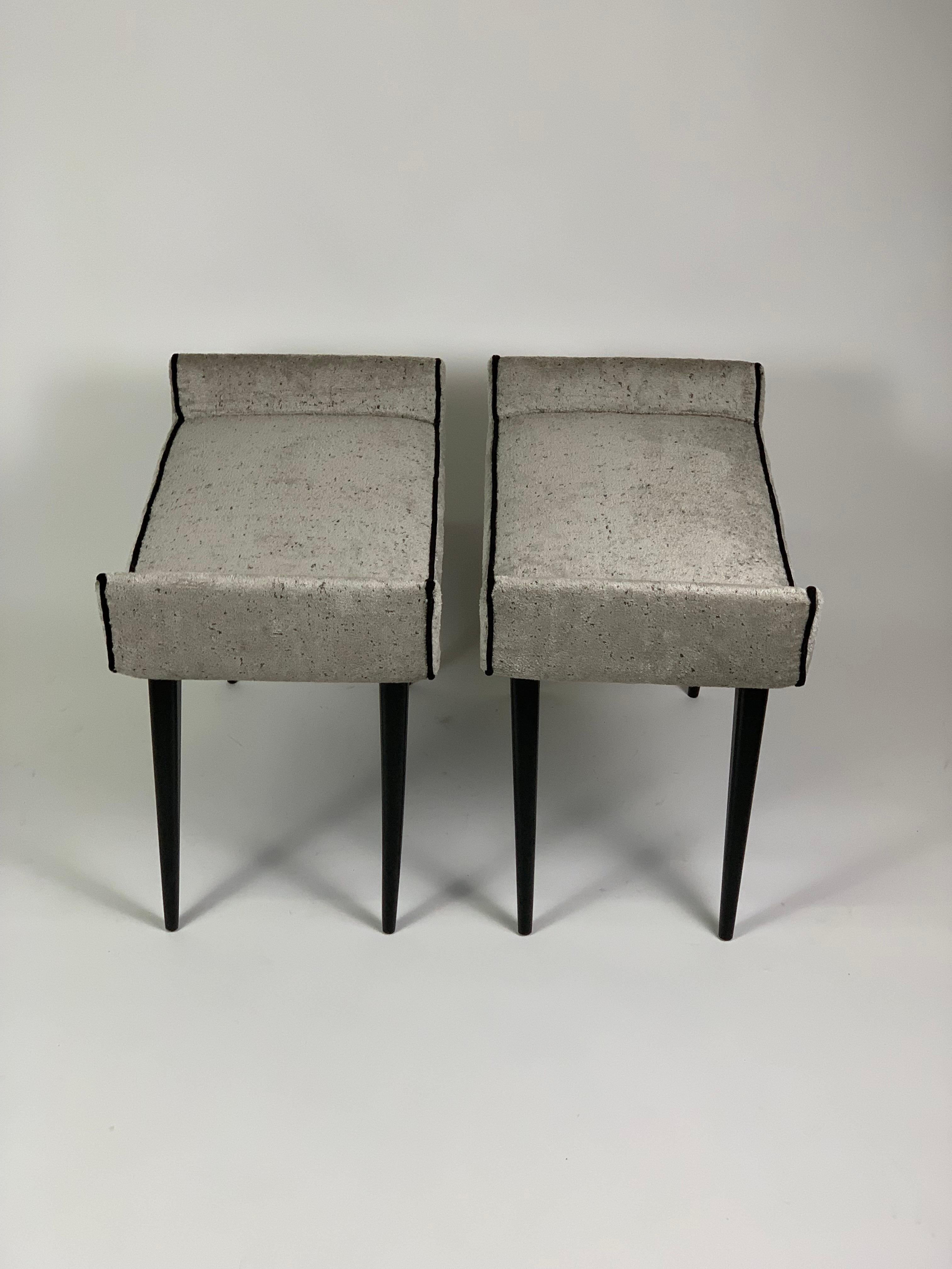 20th Century Pair of Italian Stools from 1950th Manufacturyied by I.S.A. Bergamo