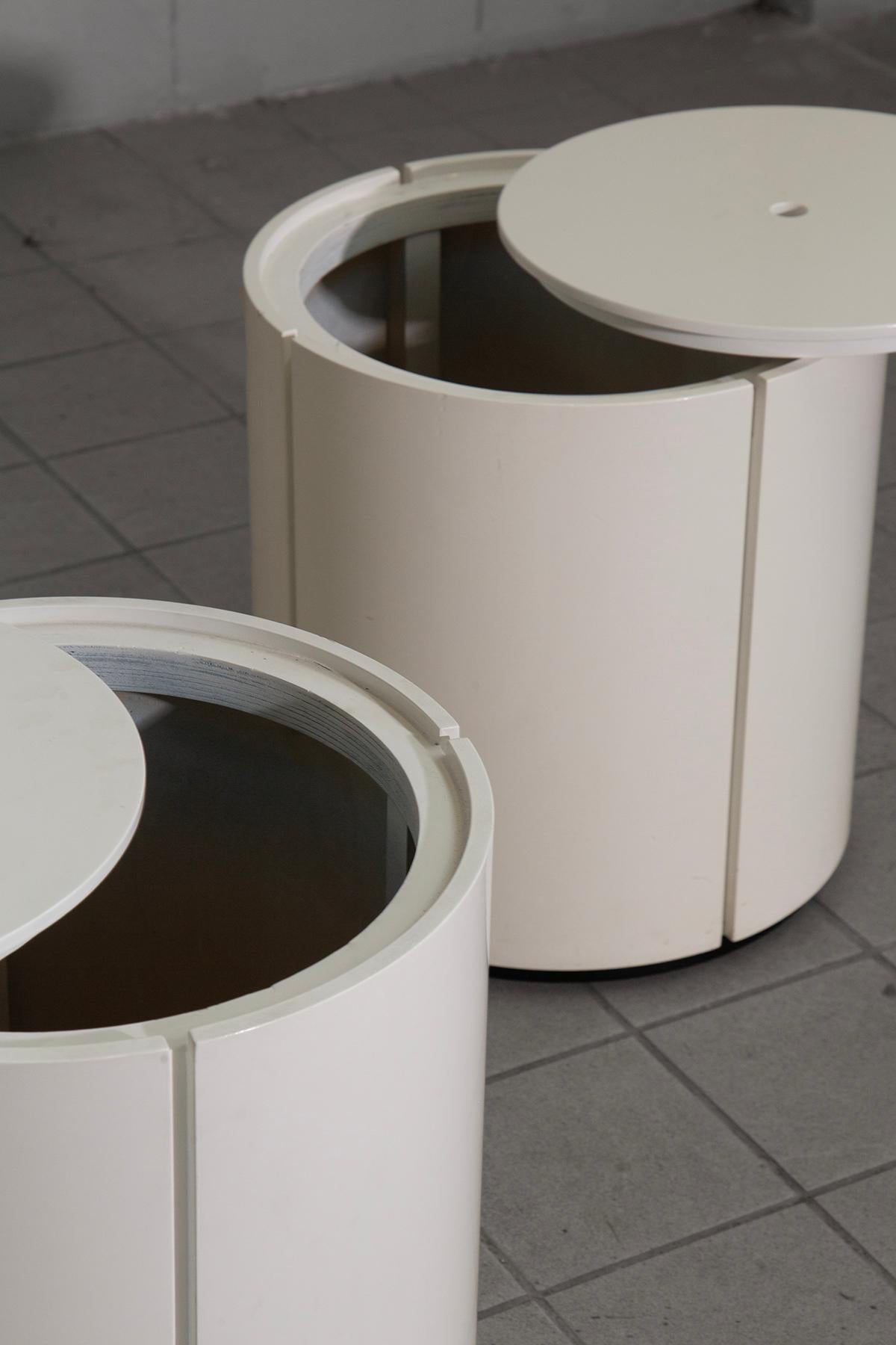 Modern Pair of Italian storage bedside tables For Sale