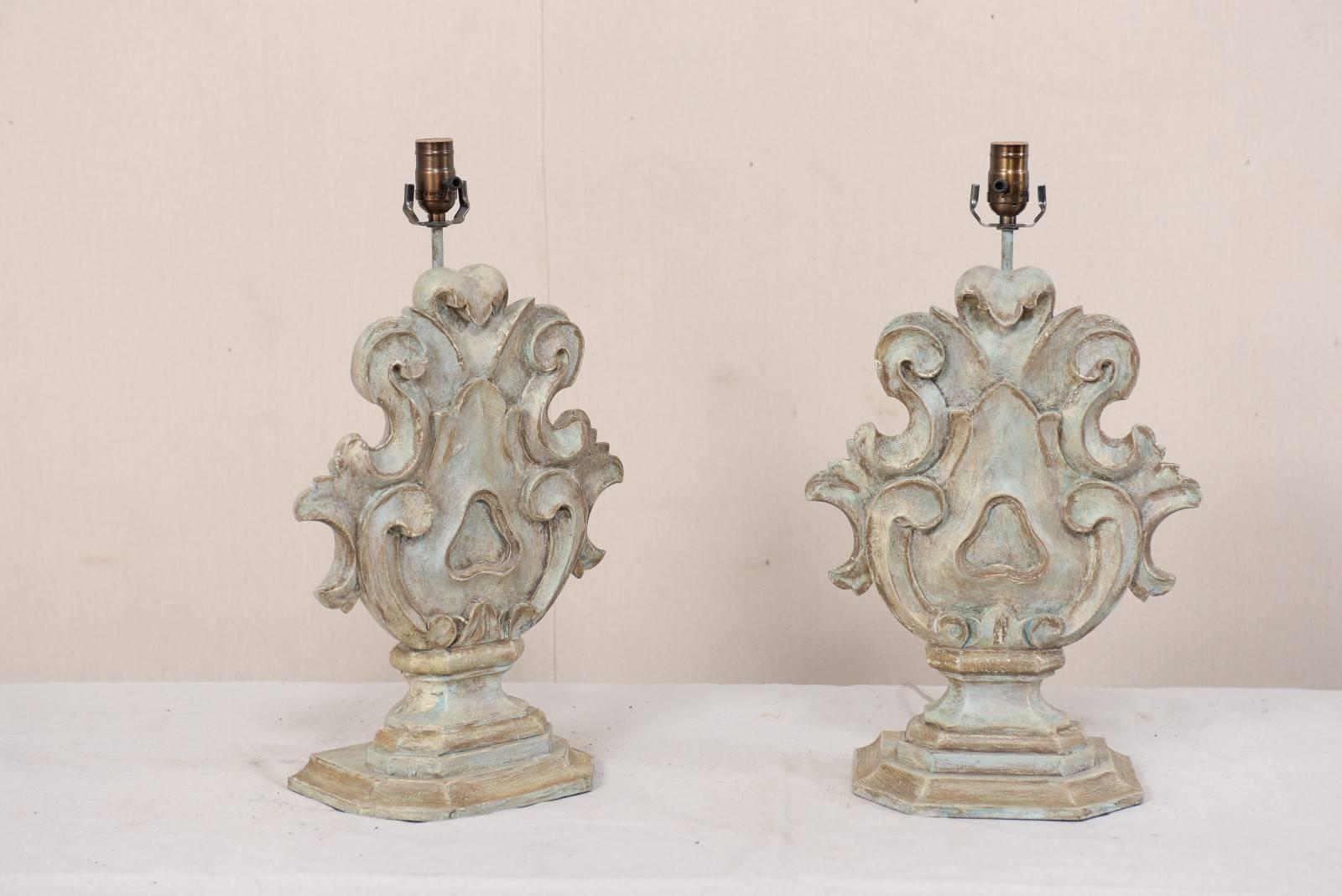 20th Century Pair of Italian Style Carved and Painted Wood Acanthus Leaf Motif Table Lamps
