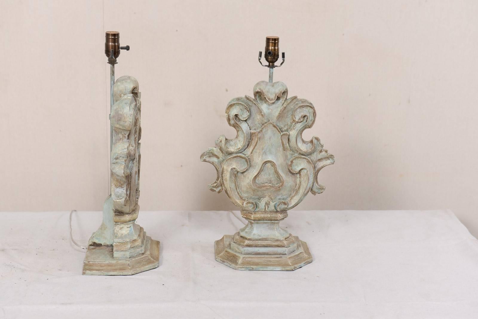Pair of Italian Style Carved and Painted Wood Acanthus Leaf Motif Table Lamps 2
