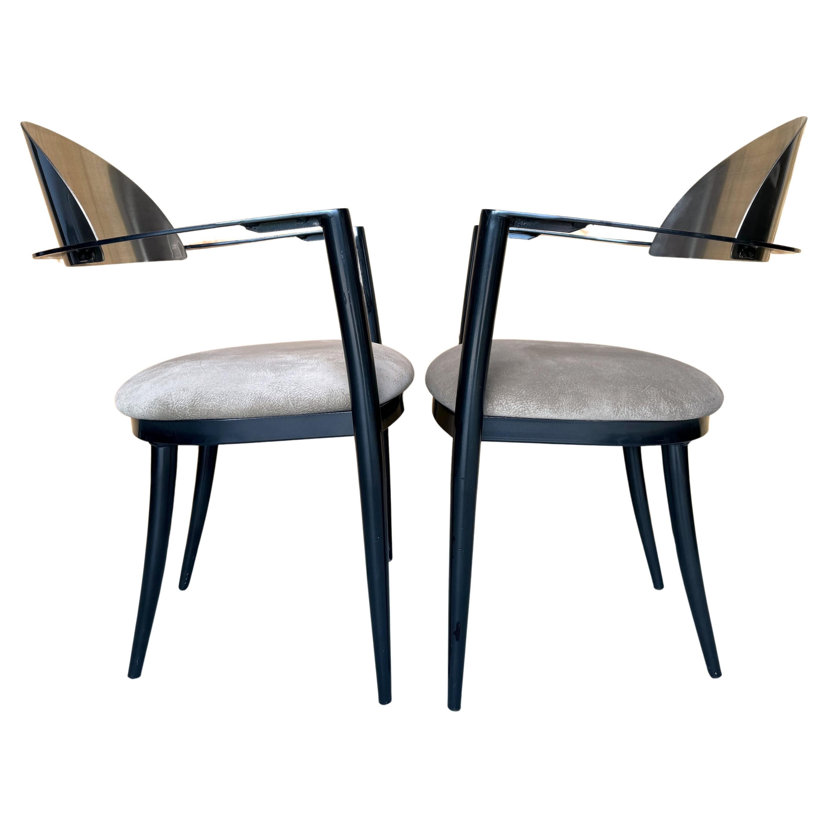 Paire de lampes de style italien The Modernity polies et émaillées noir  Fauteuils en vente