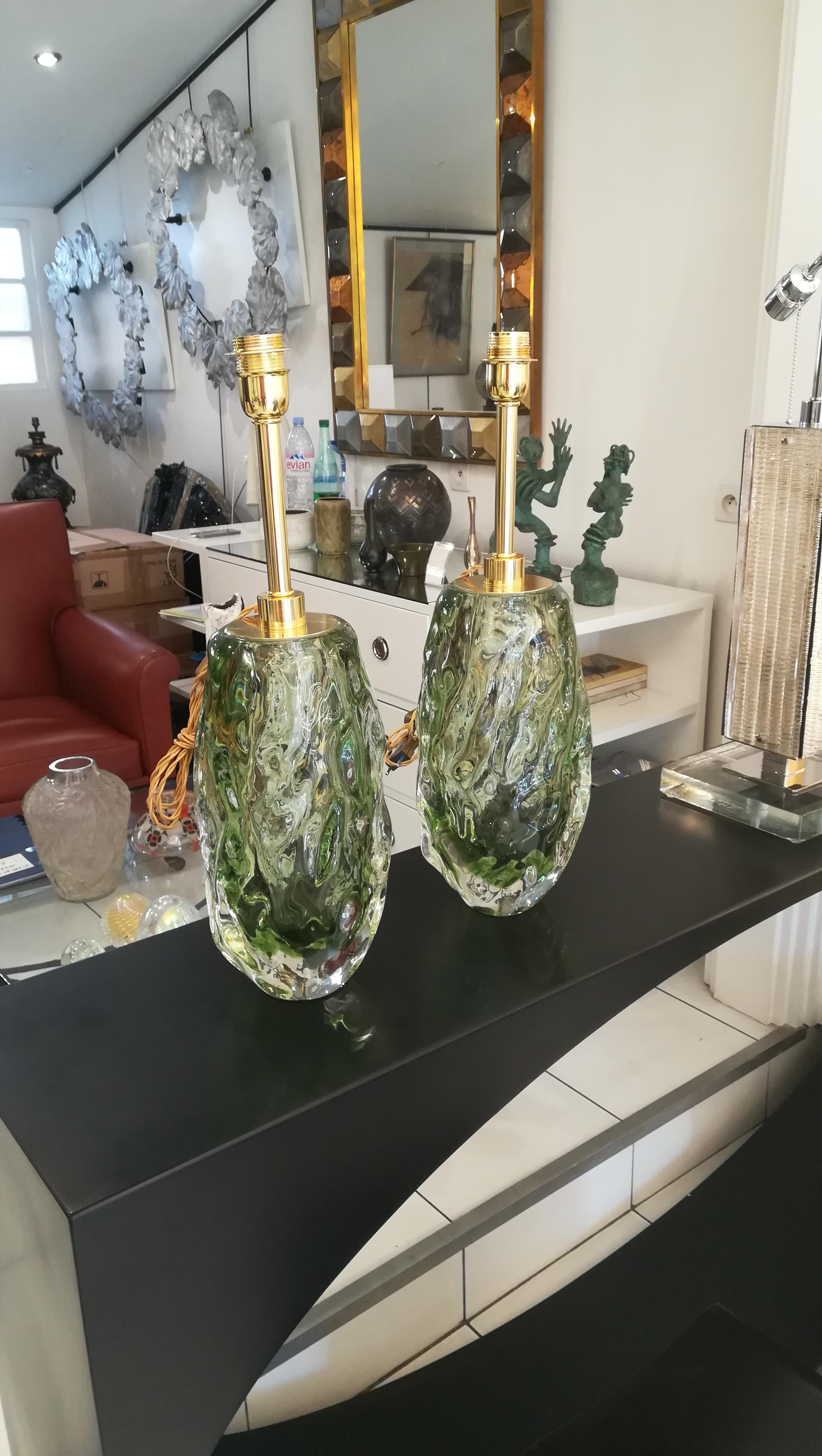 Pair of Italian Table Lamps in Light Green Murano Glass In Excellent Condition For Sale In Saint-Ouen, FR