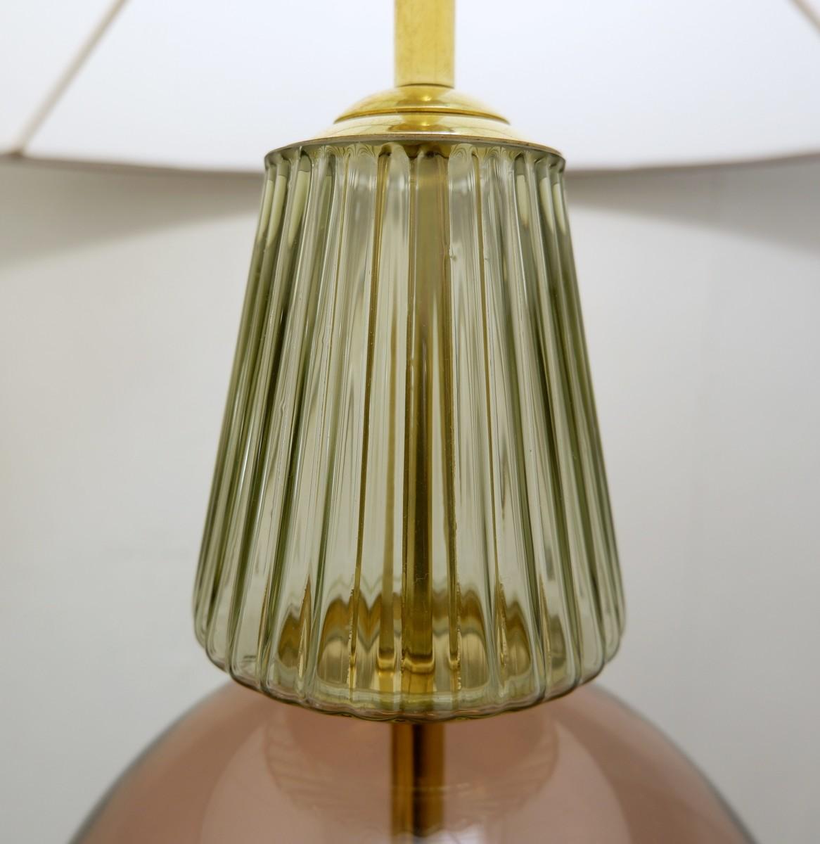 20th Century Pair of Italian Table Lamps in Transparent and Smoked Pink Glass