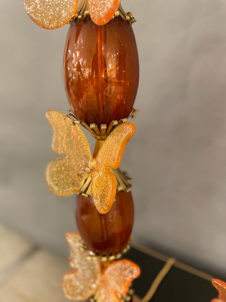 Pair of Italian Table Lamps with Butterflies in Murano Glass, circa 1970 For Sale 3