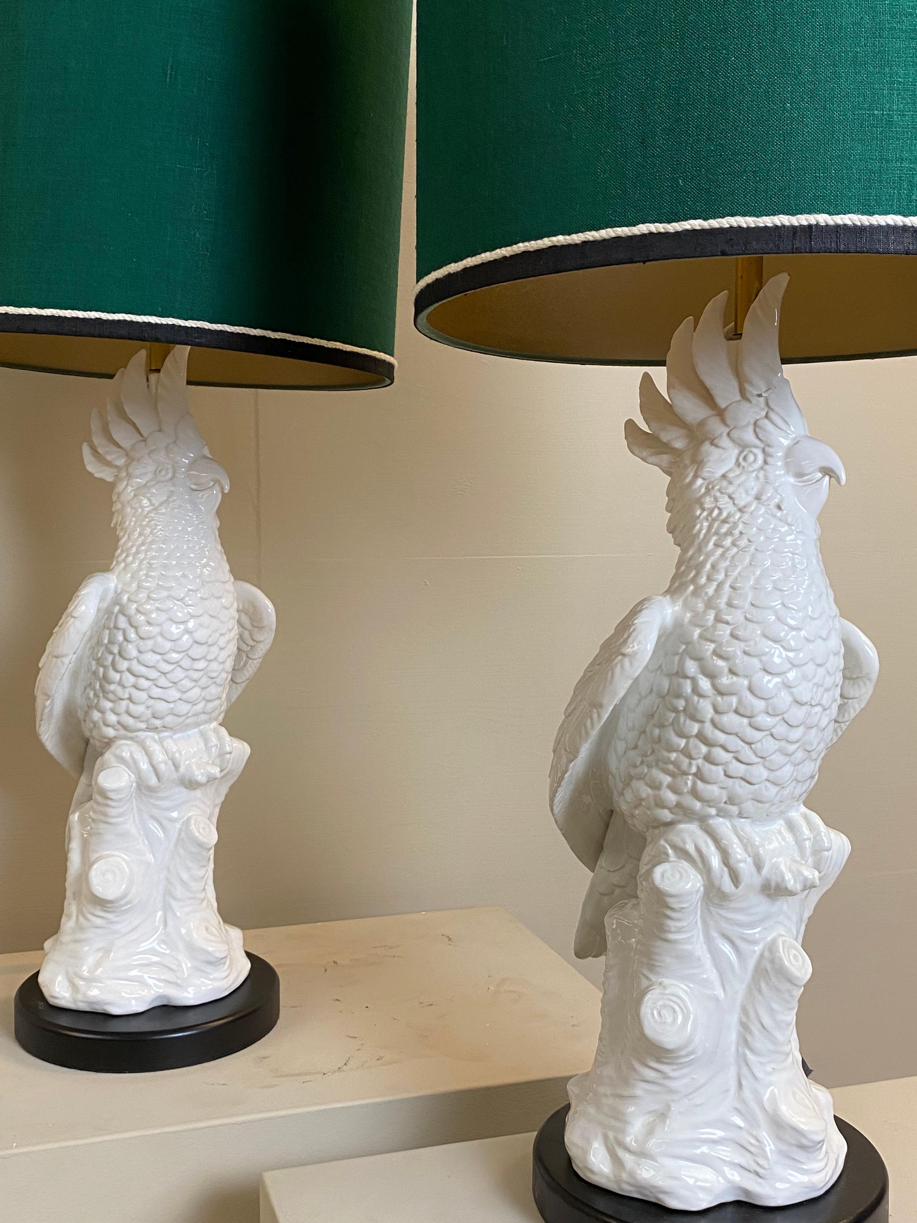 Late 20th Century  Mid Century Modern, Parrot Table Lamps in White Porcelain, Italy, 1970s. For Sale