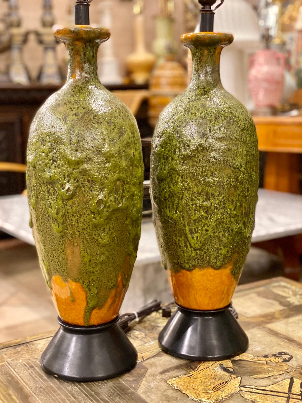 Pair of Italian Textured Ceramic Lamps For Sale 1