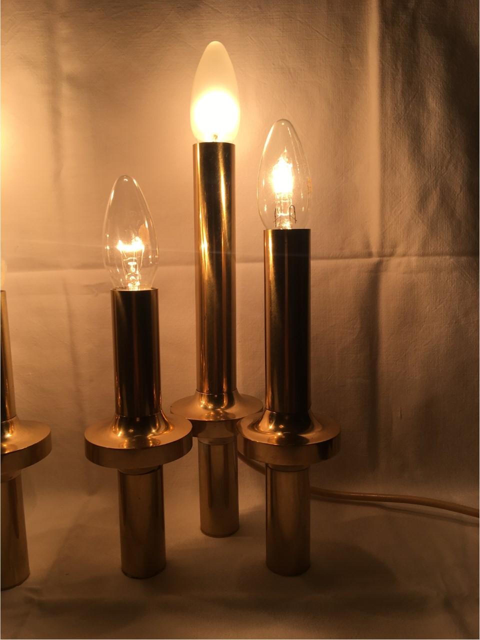 Pair of Italian Three-Light Brass Table Lamps Gaetano Sciolari Style For Sale 2
