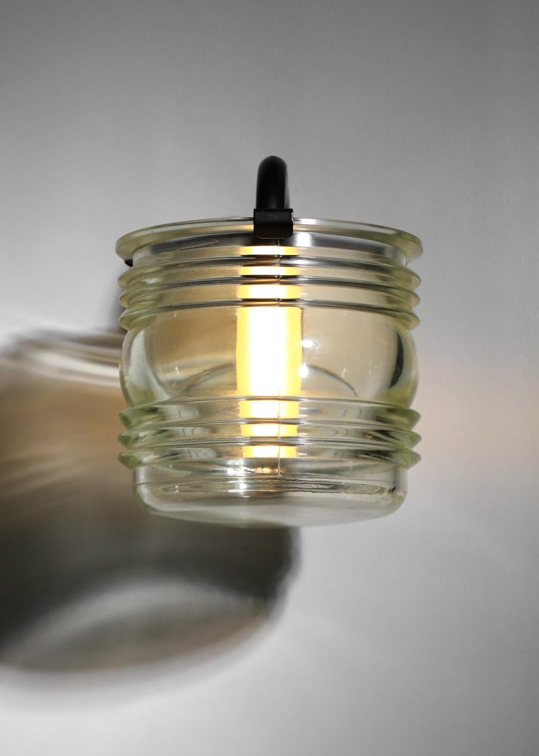 Mid-20th Century Pair of Italian Tito Agnoli glass wall lights from the 1960s For Sale
