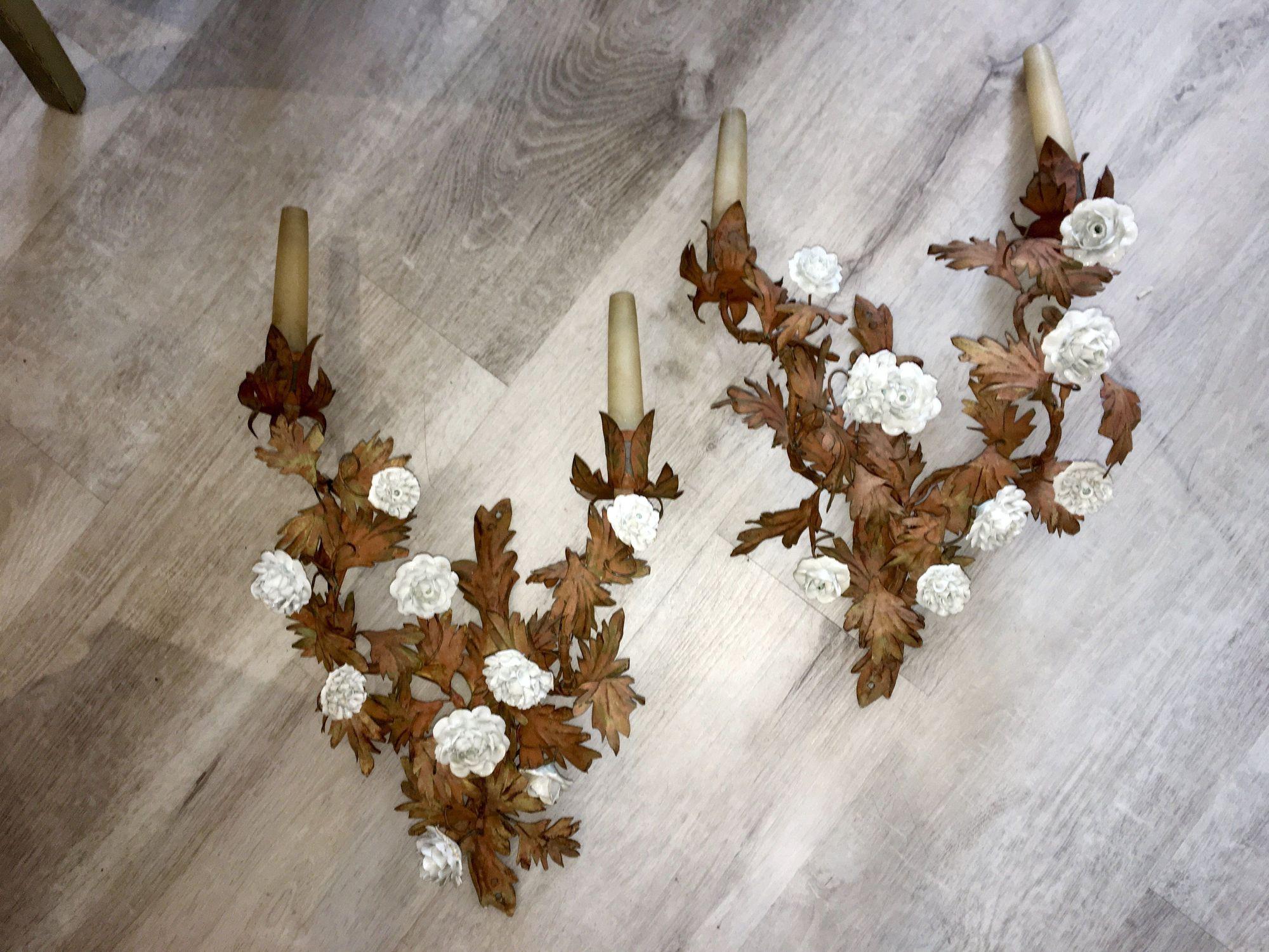 Pair of Italian Tole and Porcelain Floral Sconces, 19th Century In Good Condition In Doylestown, PA