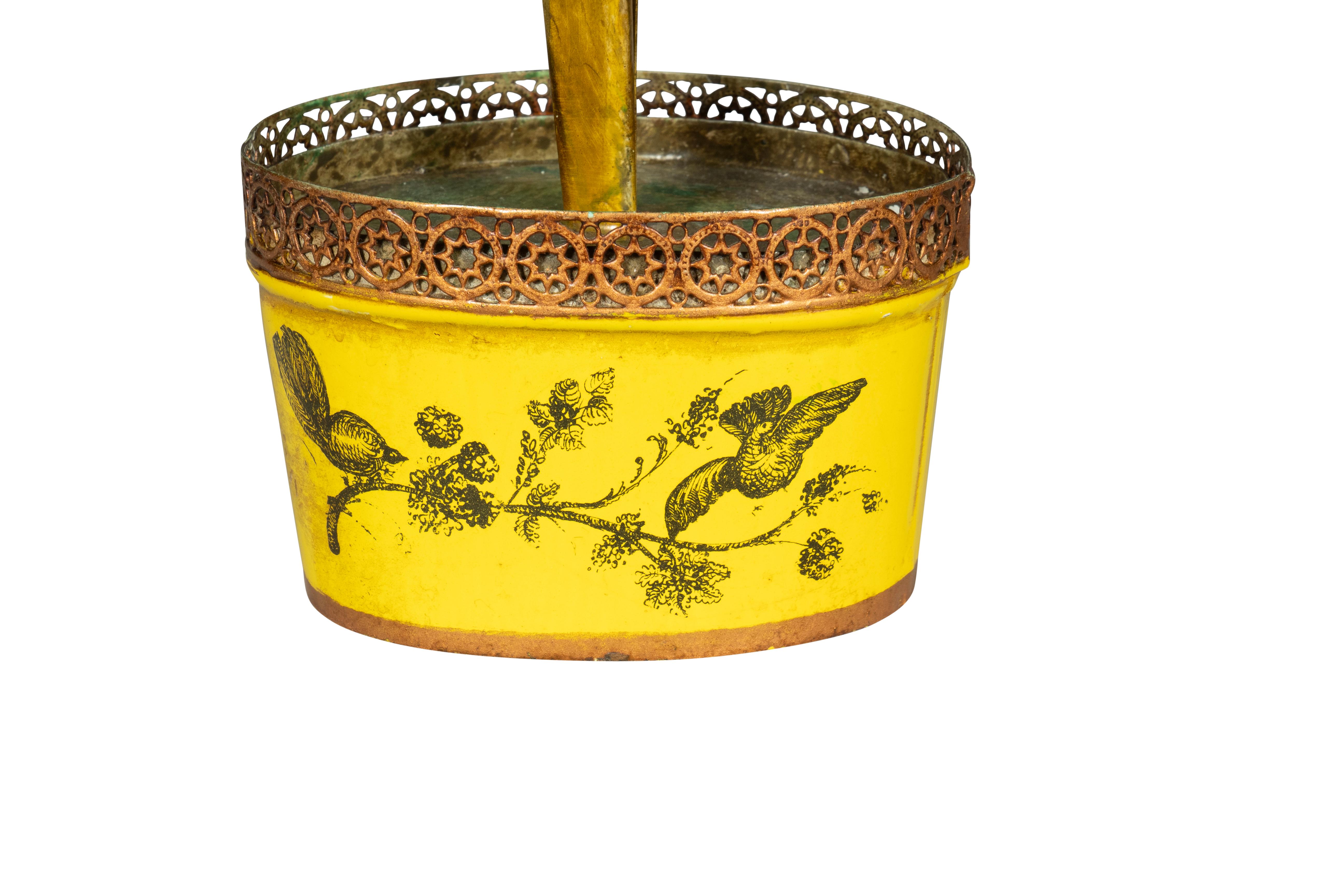 Italiano Coppia di palme in toleware italiano in vendita
