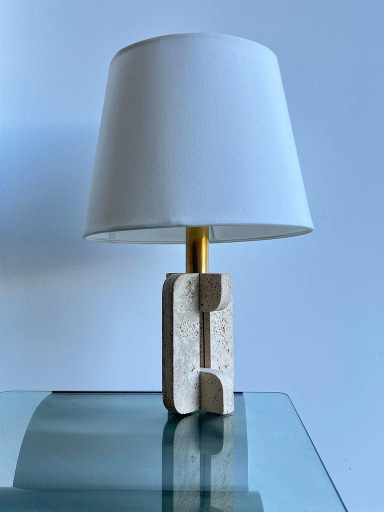 Pair of Italian Travertine Base and Brass Table Lamp by Fratelli Mannelli For Sale 7
