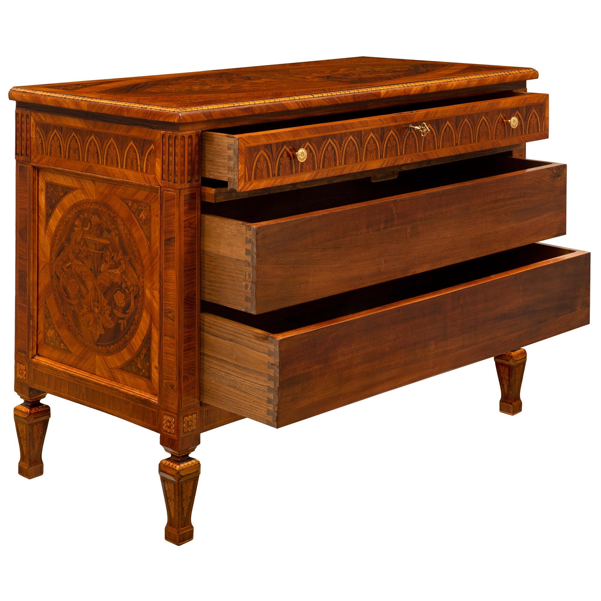 20th Century Pair of Italian Turn of the Century Louis XVI St. Commodes For Sale