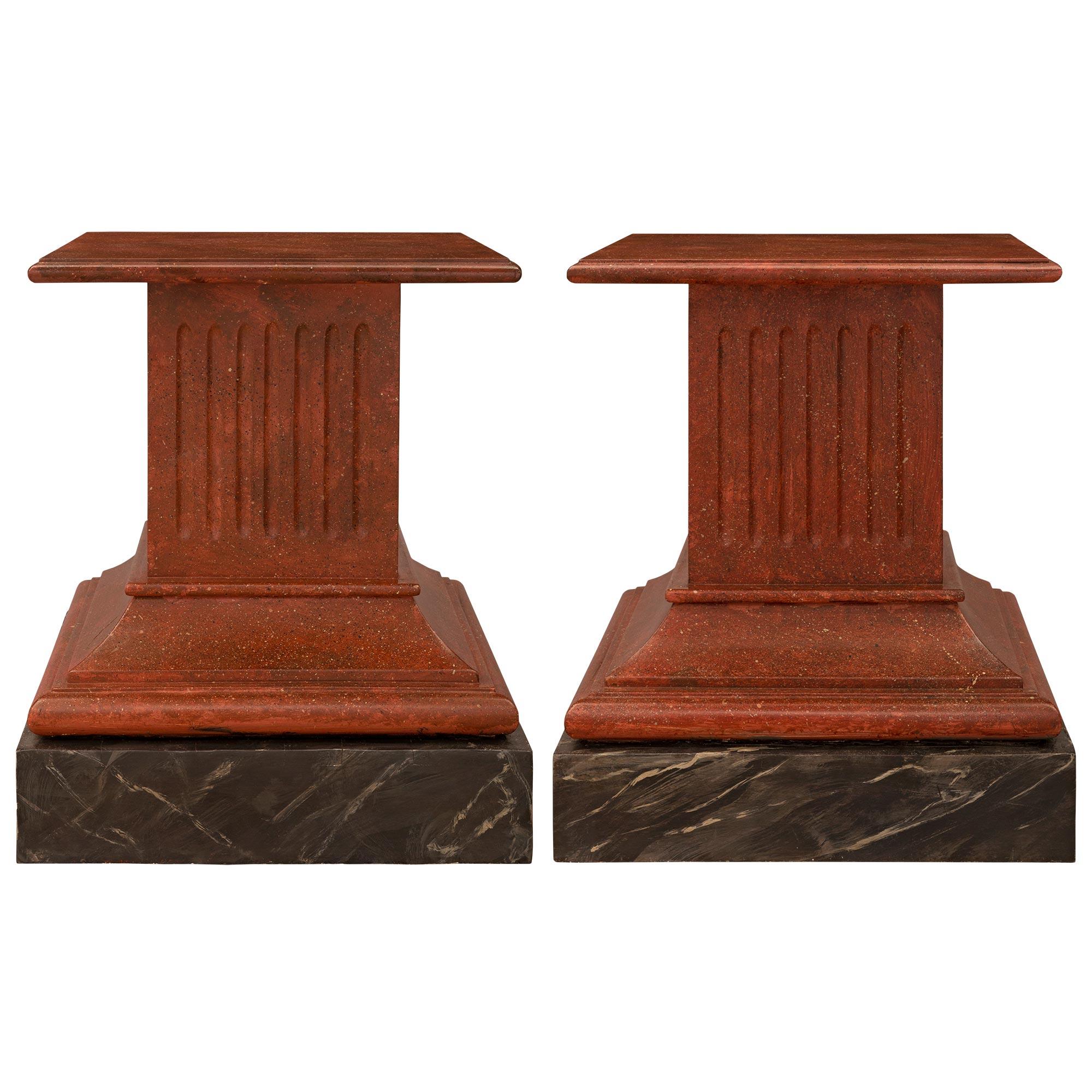 Pair of Italian Turn of the Century Louis XVI St. Patinated Faux Marble Pedestal For Sale 3