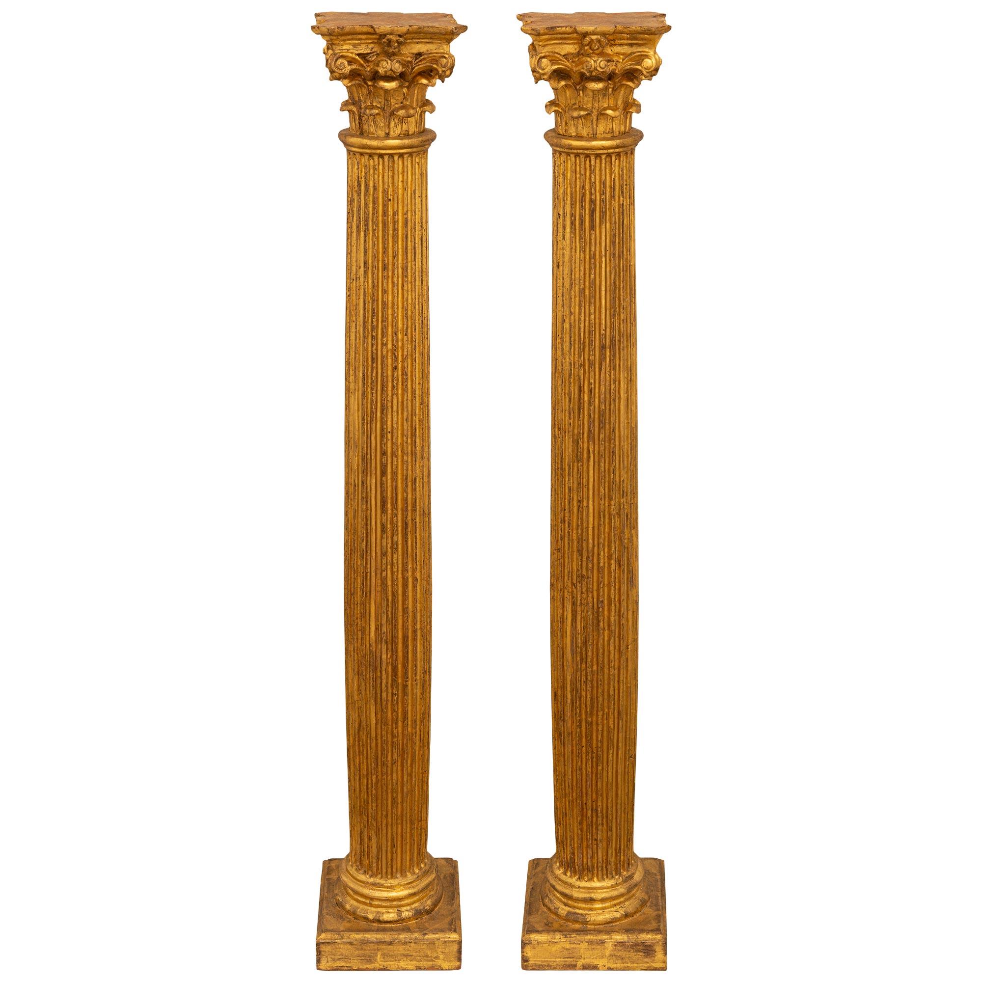 Pair Of Italian Turn Of The Century Neoclassical St. Giltwood Corinthian Columns For Sale 4