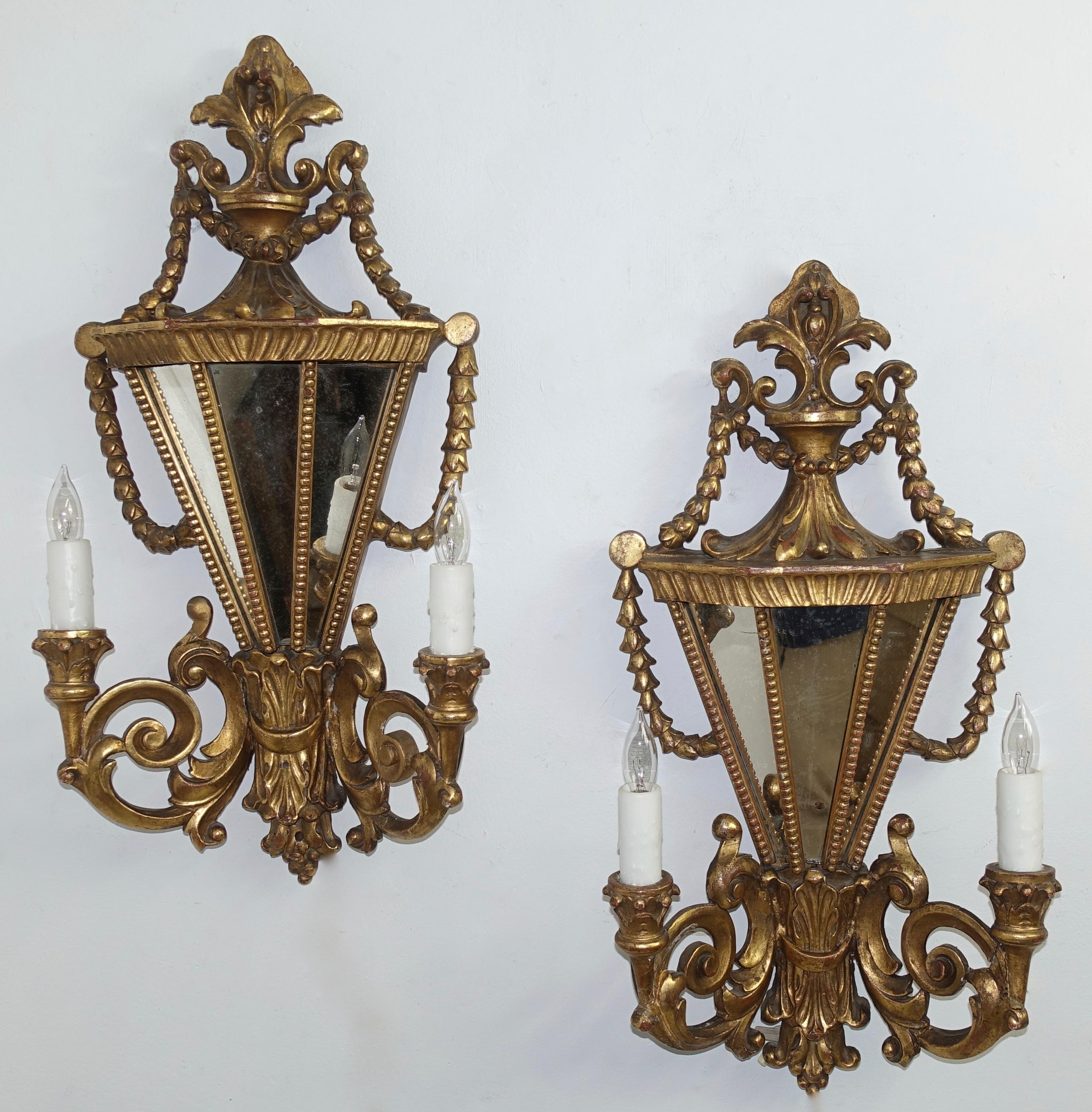 Pair of Italian Two-Light Giltwood and Mirror Wall Sconces 4