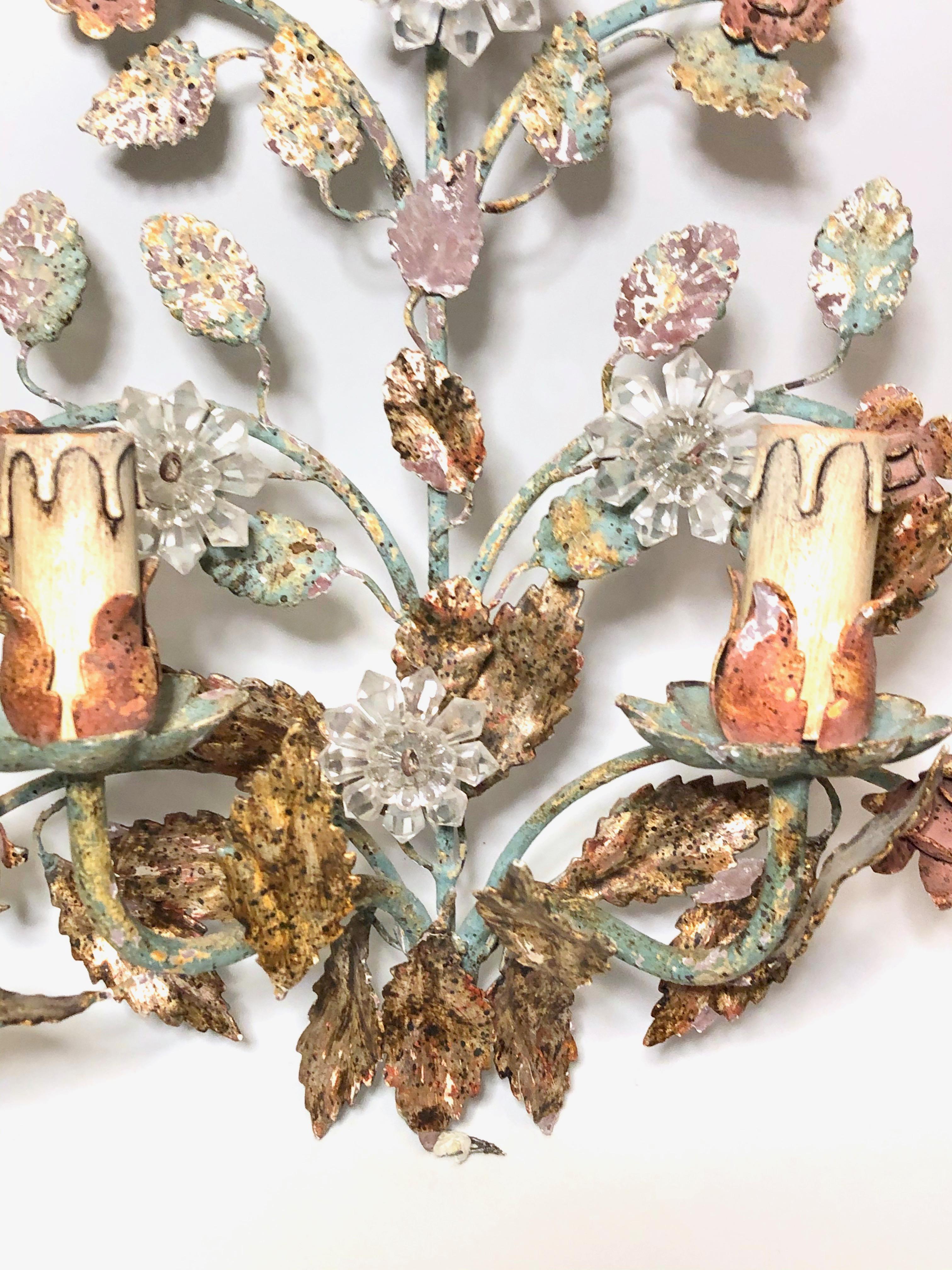 Pair of Italian Two-Light Sconces polychrome Painted and Crystals Banci Firence In Good Condition In Nuernberg, DE