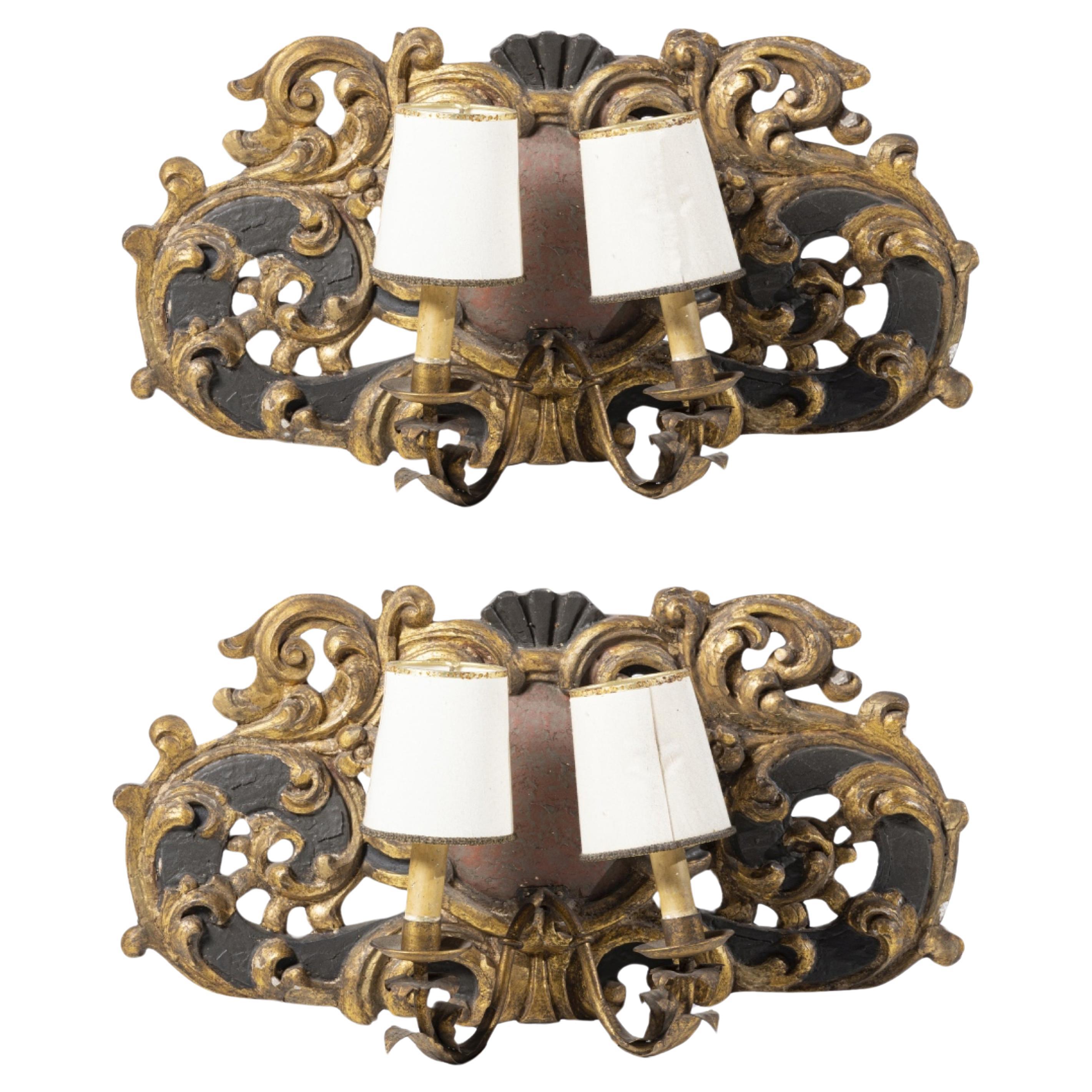 PAIR OF ITALIAN TWO-LUME APPLIQUES 18th Century For Sale