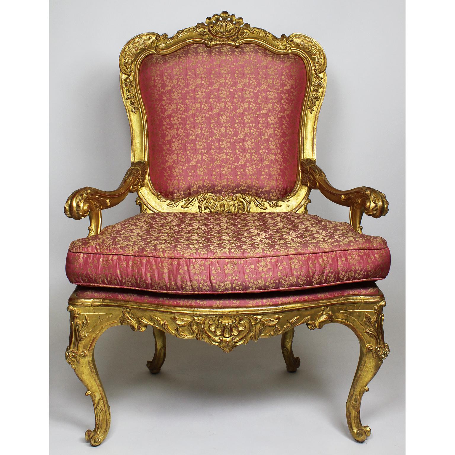 Hand-Carved Pair of Italian Venetian Rococo Revival Style Giltwood Carved Throne Armchairs For Sale