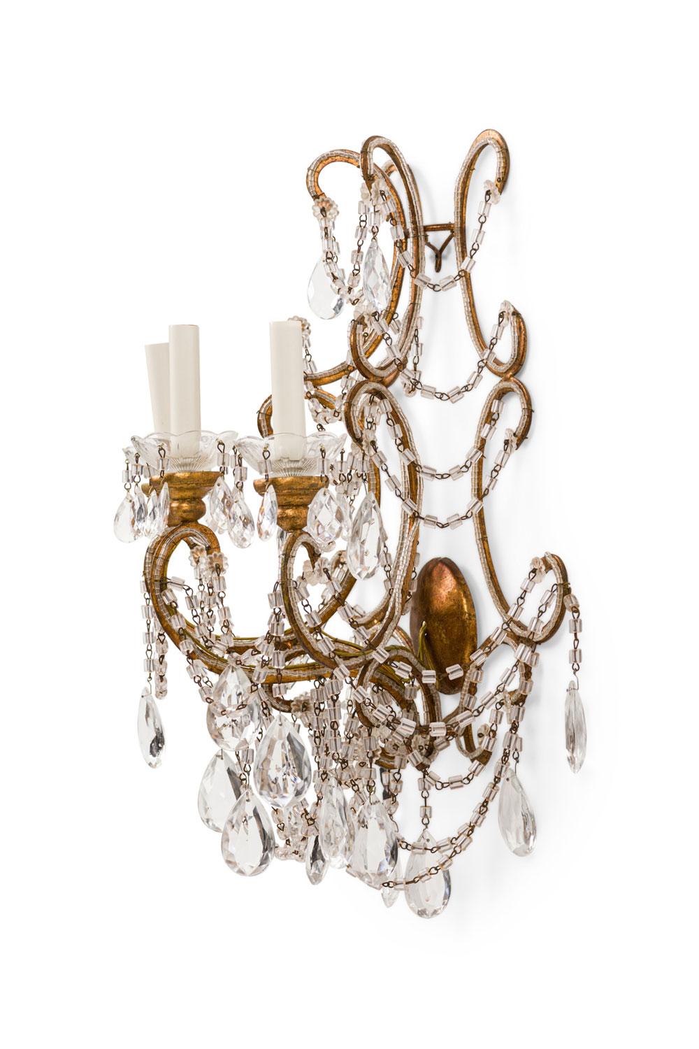 Pair of Italian Venetian Style Crystal and Metal Scroll Arm Sconces Renacimiento en venta