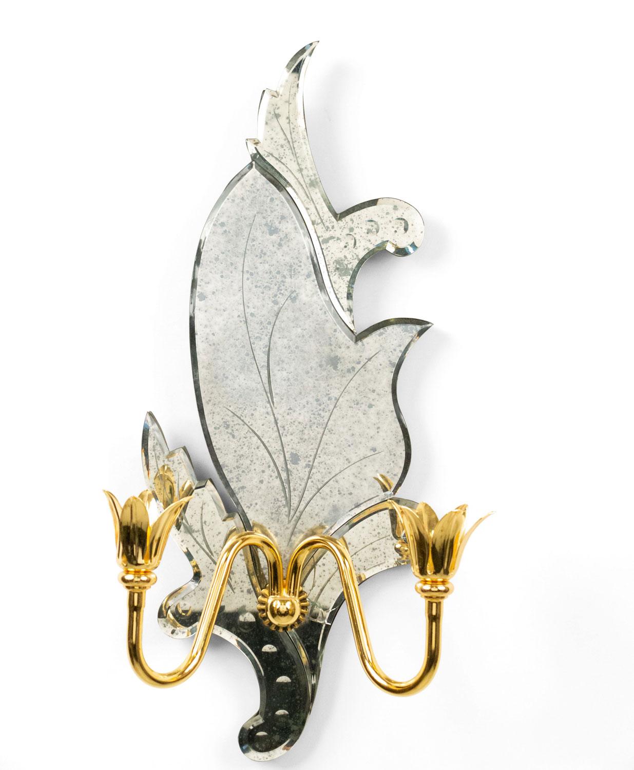 Pareja de Apliques de Murano Estilo Veneciano Italiano con Hoja de Espejo Moderno en venta