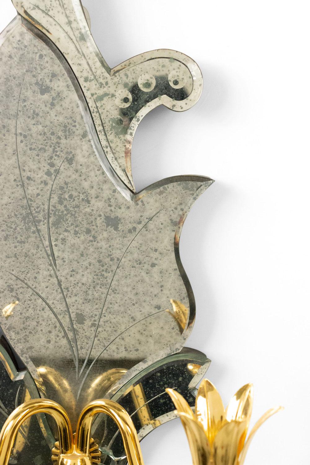 Pareja de Apliques de Murano Estilo Veneciano Italiano con Hoja de Espejo siglo XX en venta