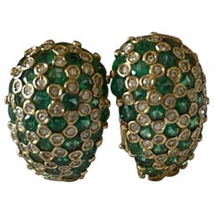 Coppia di Vintage italiano  Orecchini in oro giallo 18 K. con diamante e smeraldo bombato
