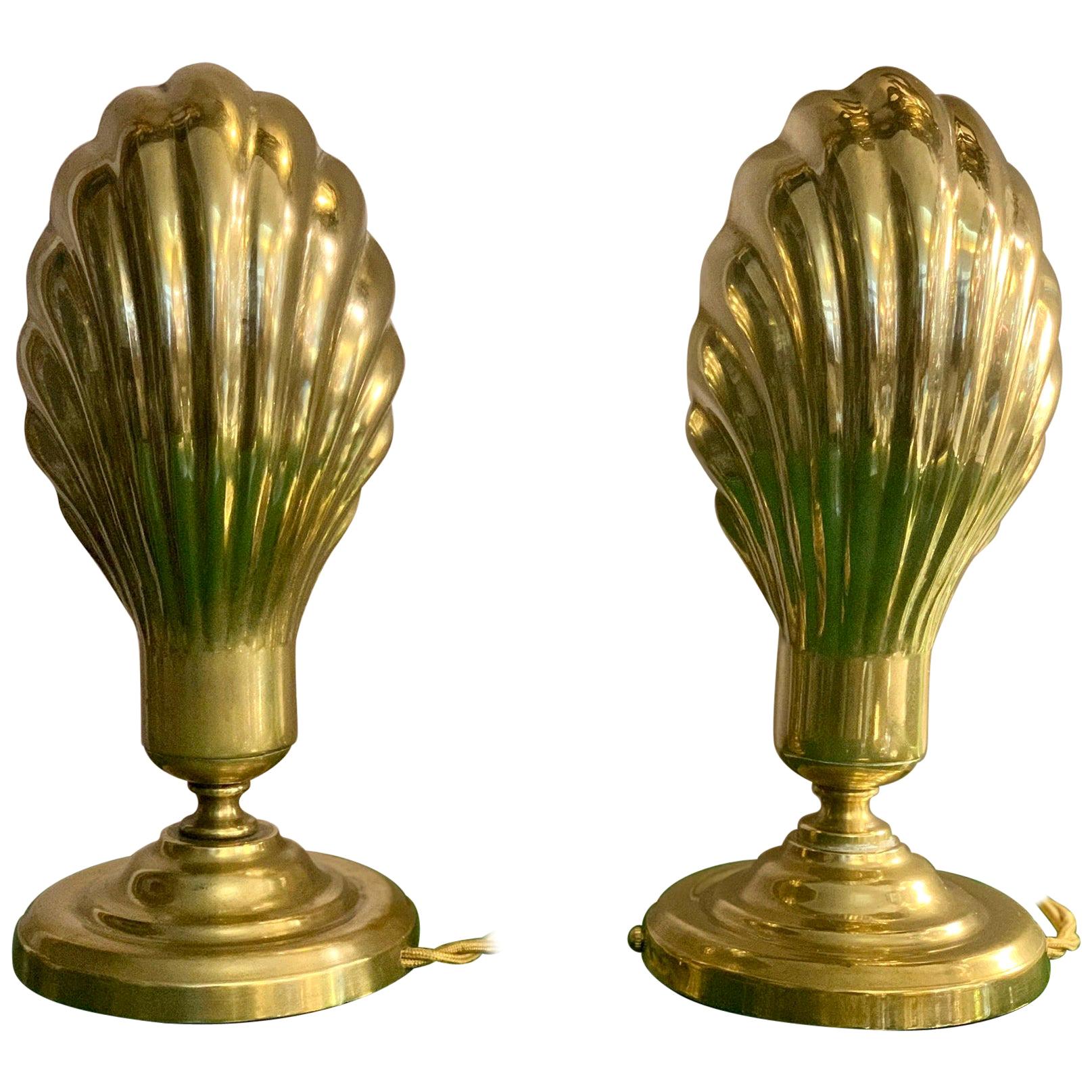 Pair of Italian Vintage Brass Clam Shell Nightstand Lamps, 1950s