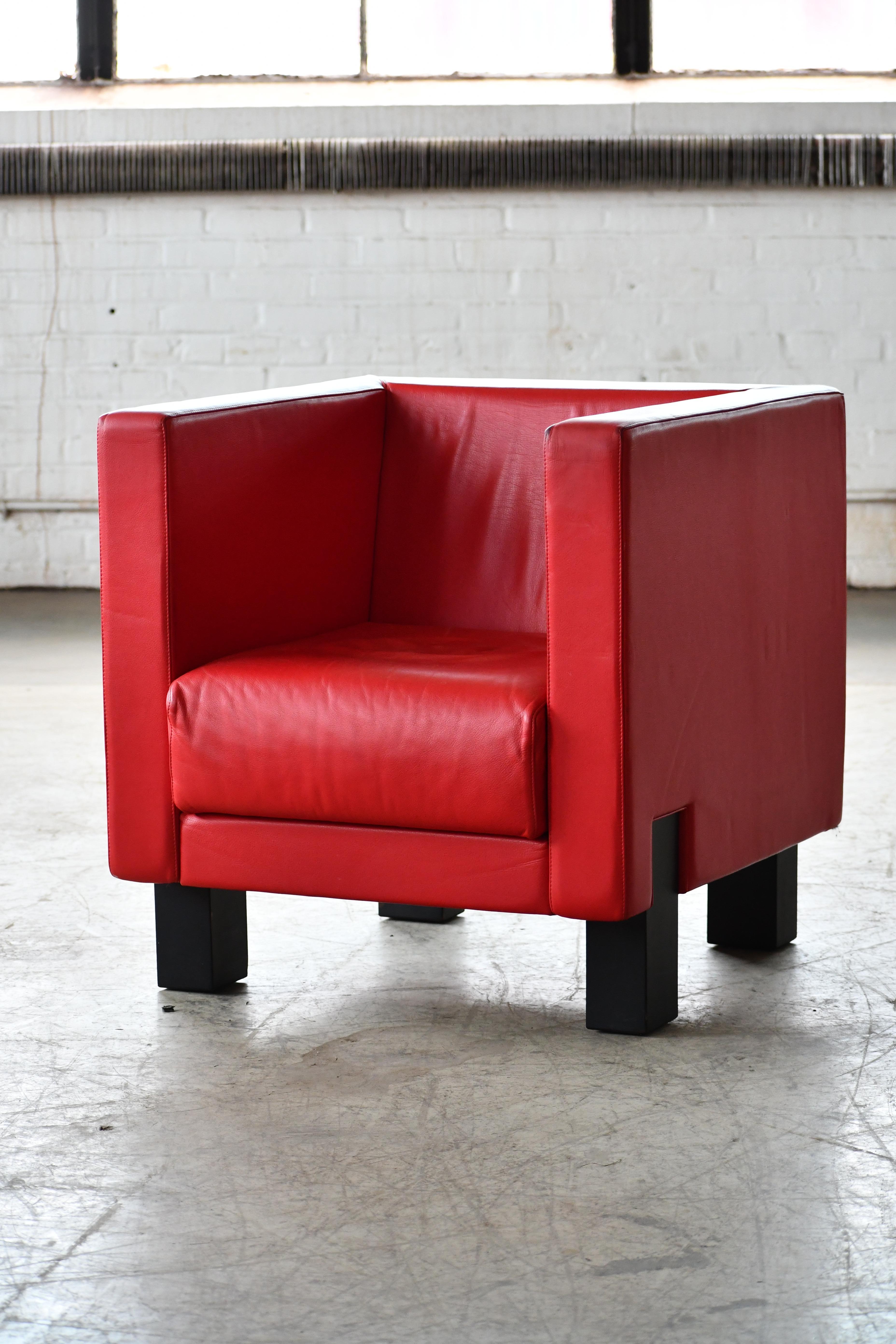 Mid-Century Modern Pair of Italian Vintage Club Chairs in Red Leather ca. 1970's by Poltrona Frau For Sale