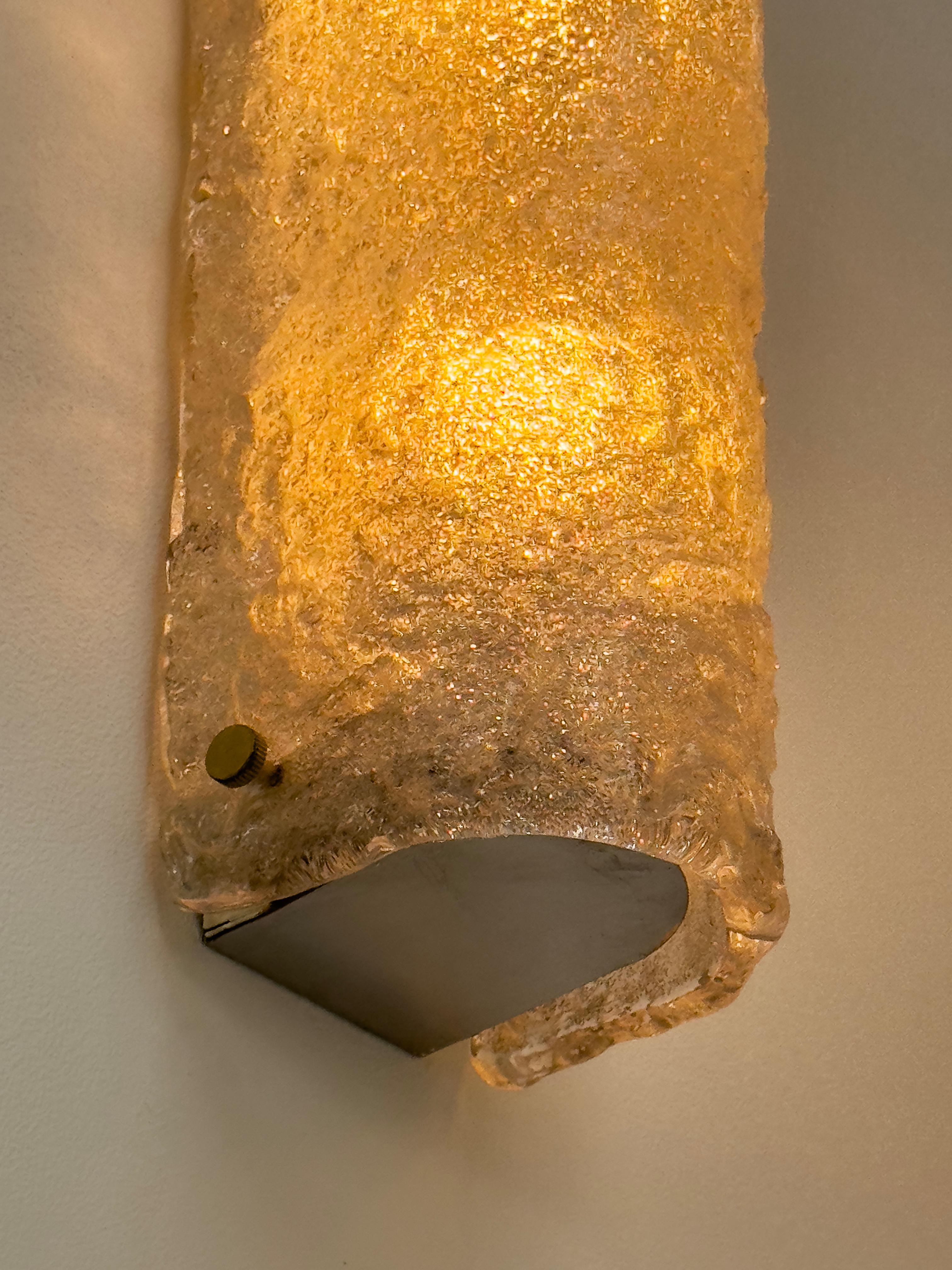 Pareja de Apliques de Pared Vintage Italianos - Vidrio Esmerilado Artesanal, 1960/70 en venta 3