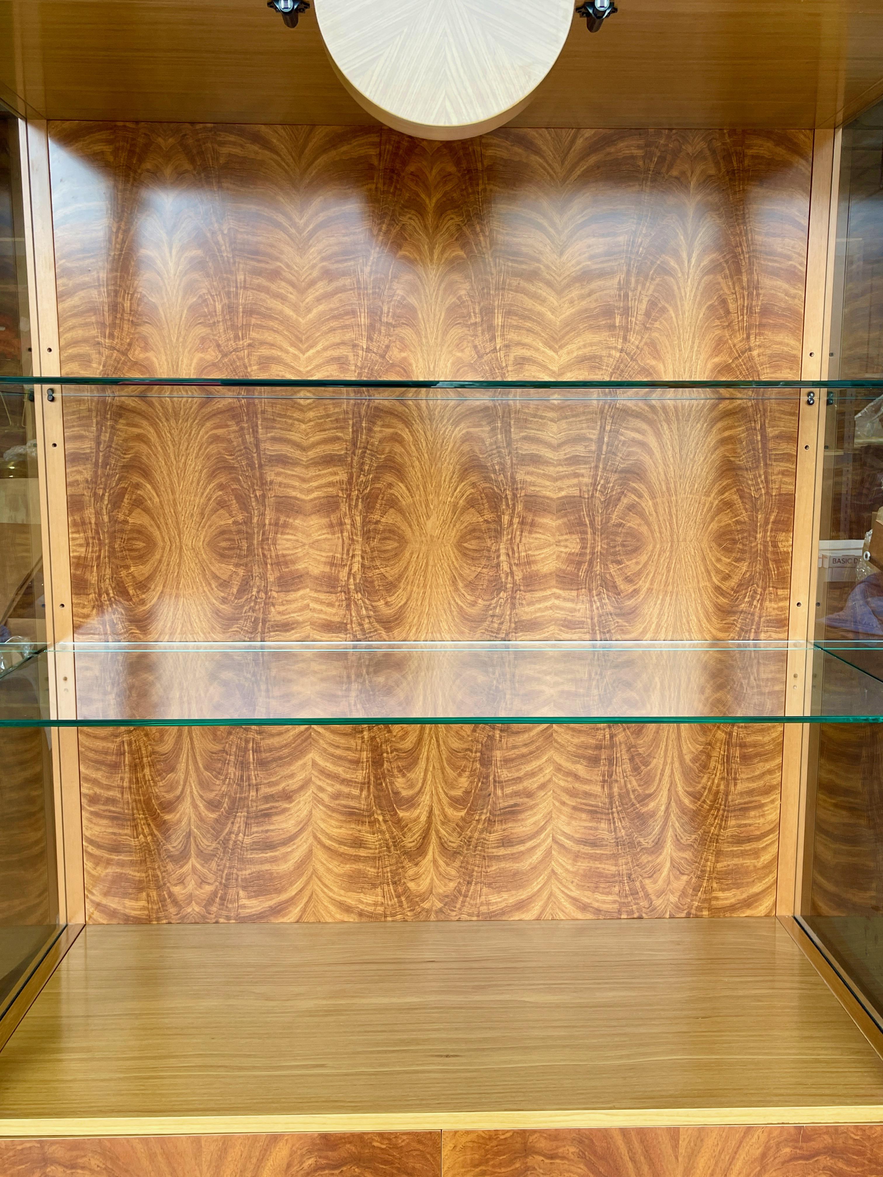 Paire de vitrines italiennes XL par Giorgio Collection en vente 2