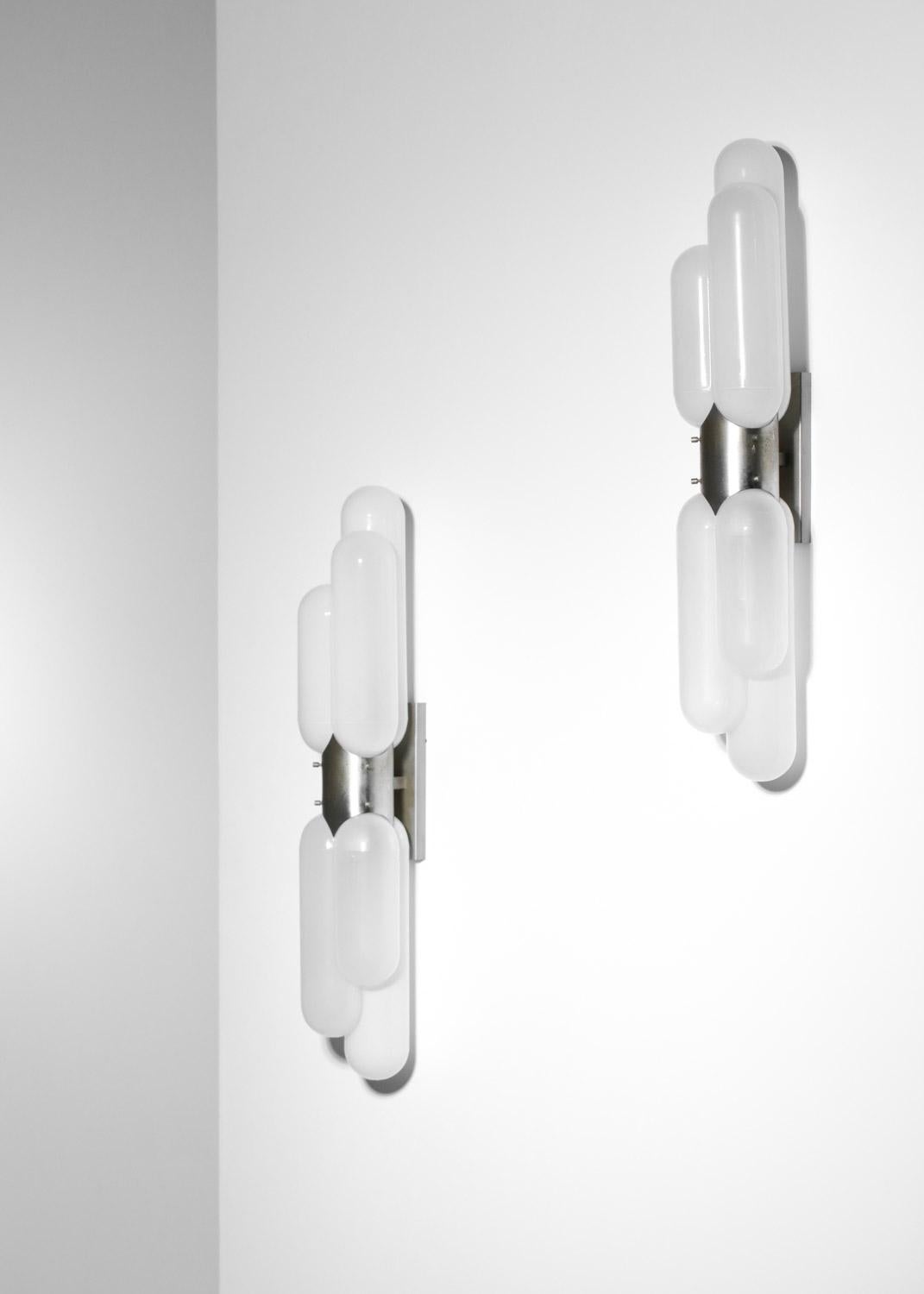 Metal Pair of Italian Wall Light by Carlo Nason 60s Opalines Glasses Torpedo Mazzega