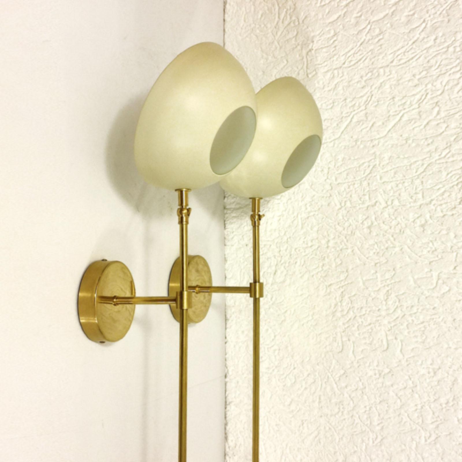 Pair of Italian Wall Lights, Brass and Ivory Lacquer, Stilnovo Style For Sale 5