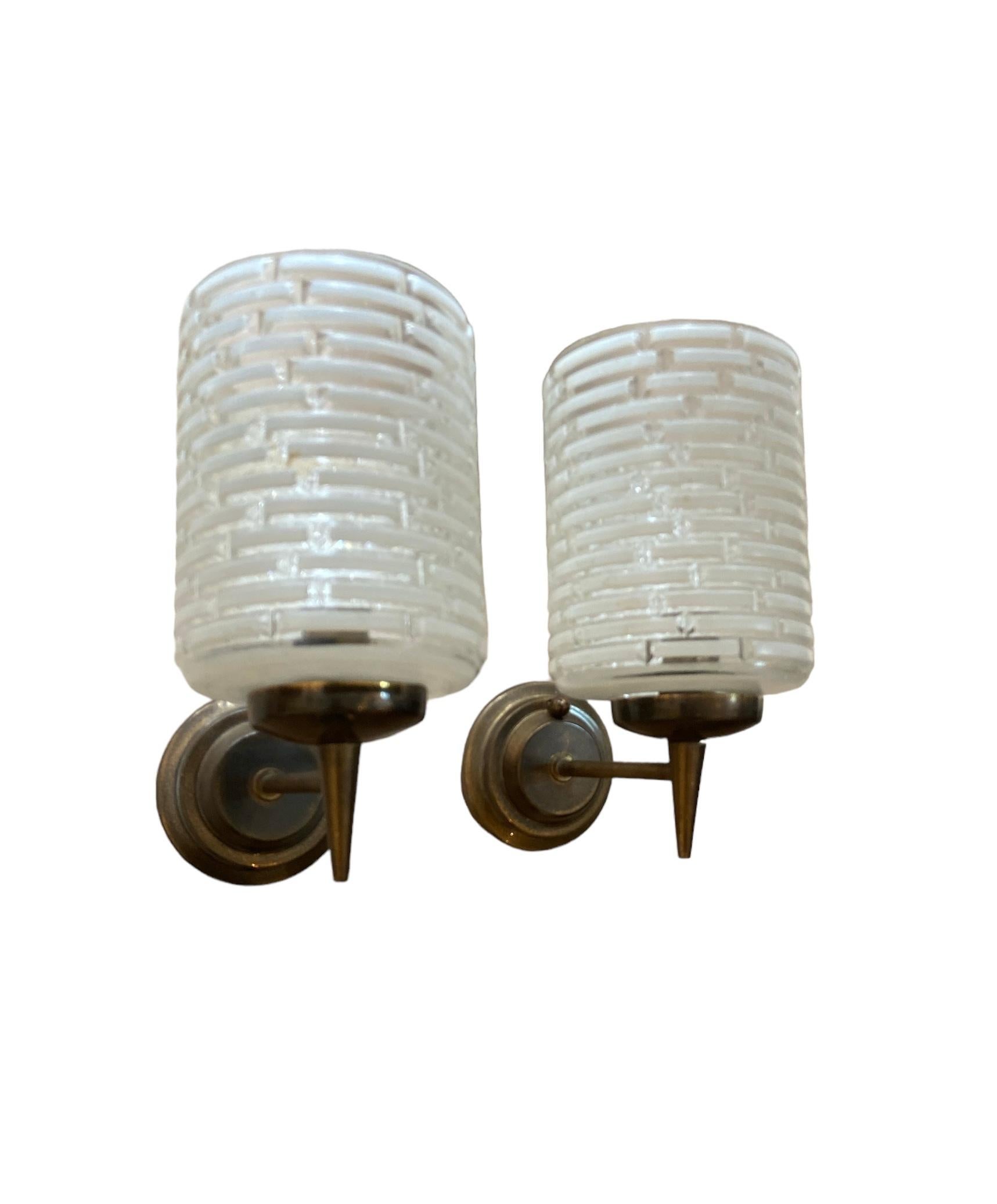 Pair of Italian wall lights In Good Condition For Sale In 'S-HERTOGENBOSCH, NL