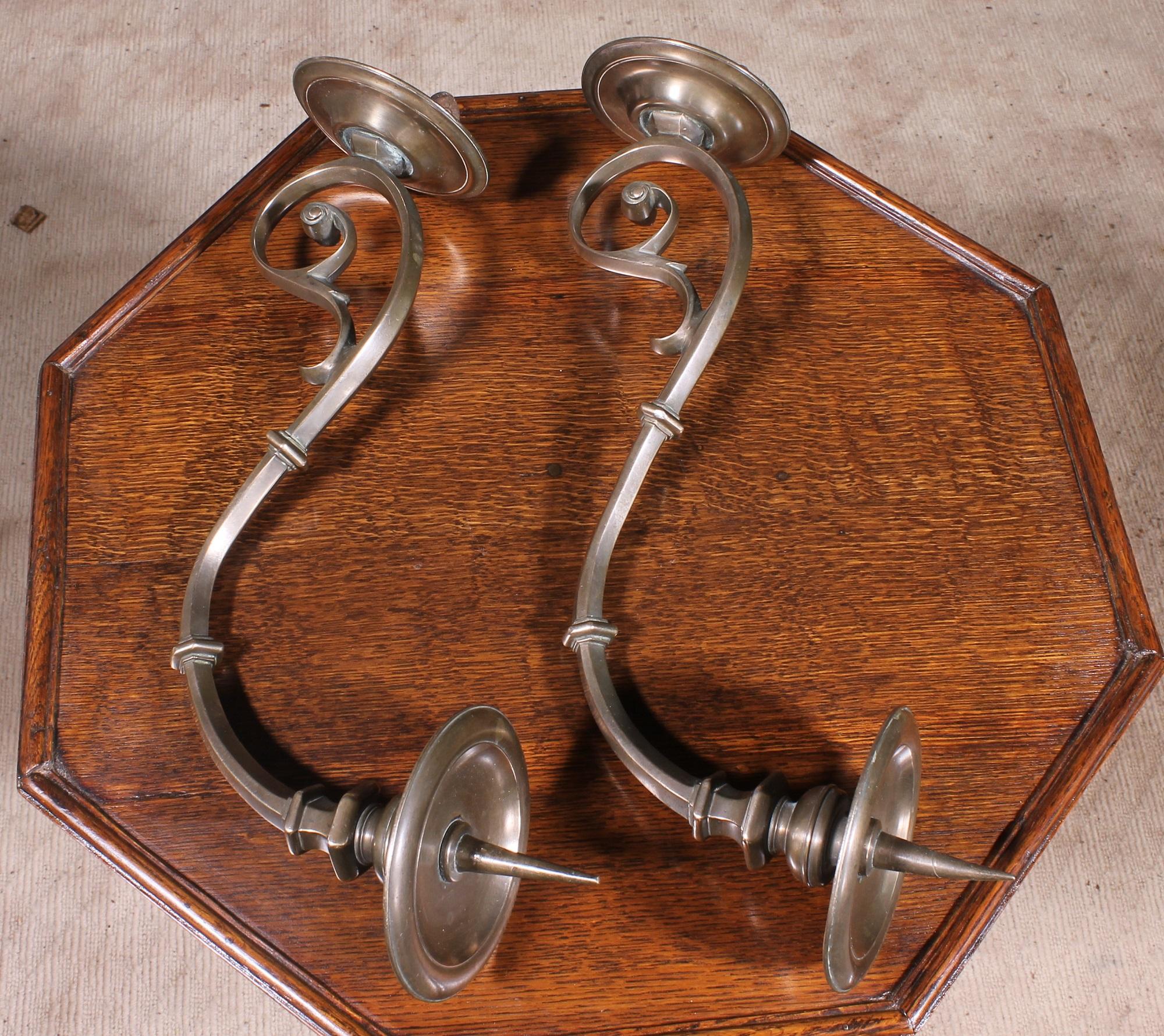 18th Century and Earlier Pair of Italian Wall Lights in Bronze, 17th Century For Sale