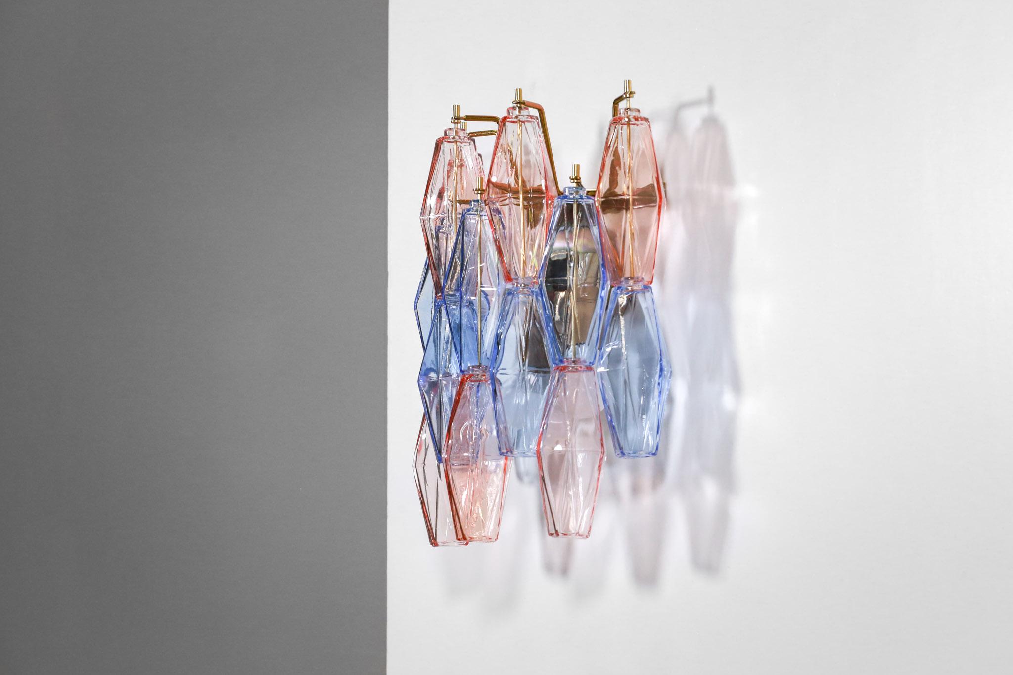 Paar italienische Lights in rosa und blauen Polyedern aus Murano Glas 