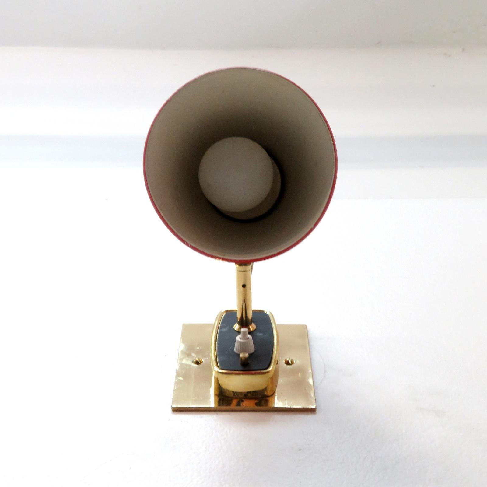 Mid-20th Century Pair of Italian Wall Lights Model 2085 by Stilnovo, 1950 For Sale