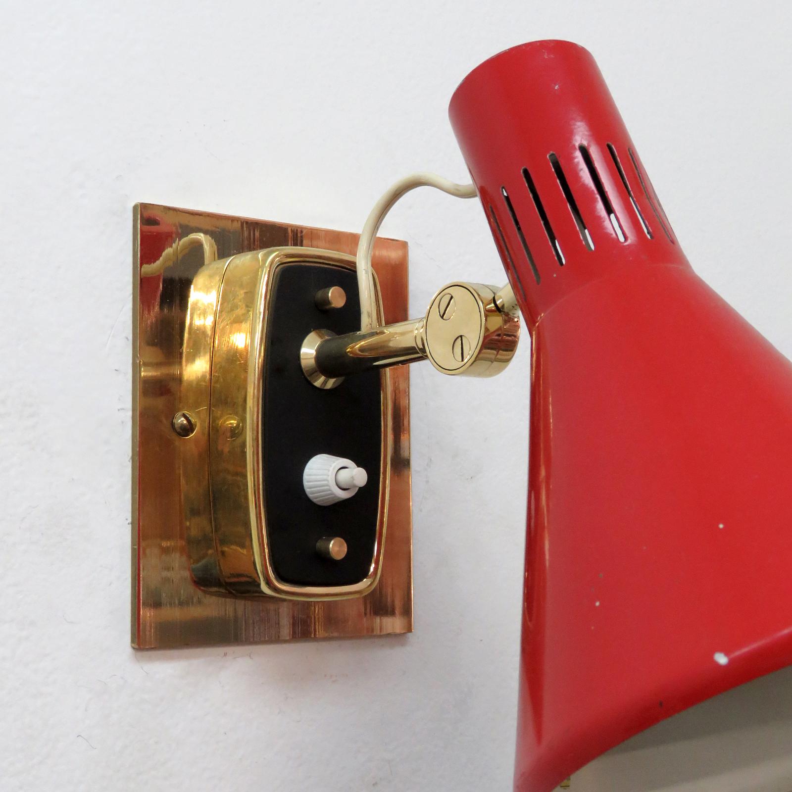 Métal Paire de lampes murales italiennes modèle 2085 par Stilnovo, 1950 en vente