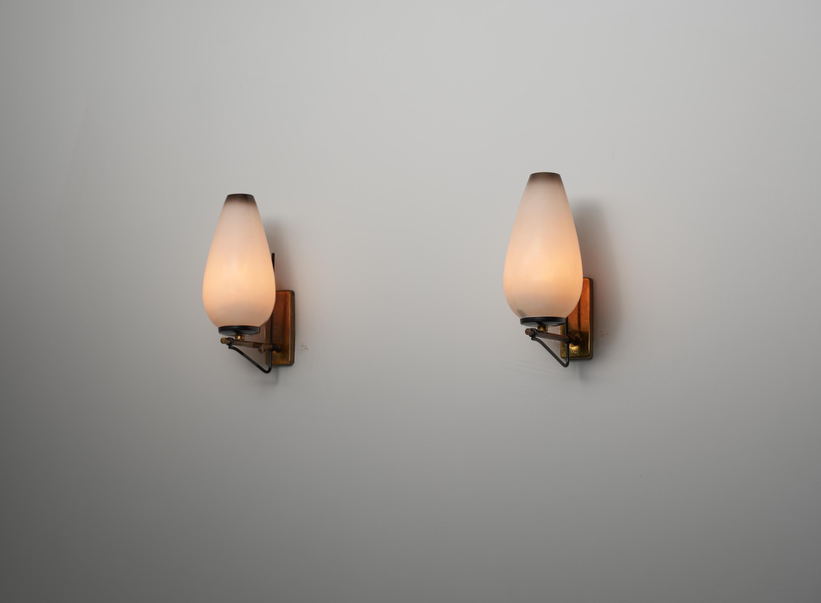 Mid-Century Modern Pair of Italian Wall Sconces in Brass, Black Enamel and Opaline Glass, 1950s