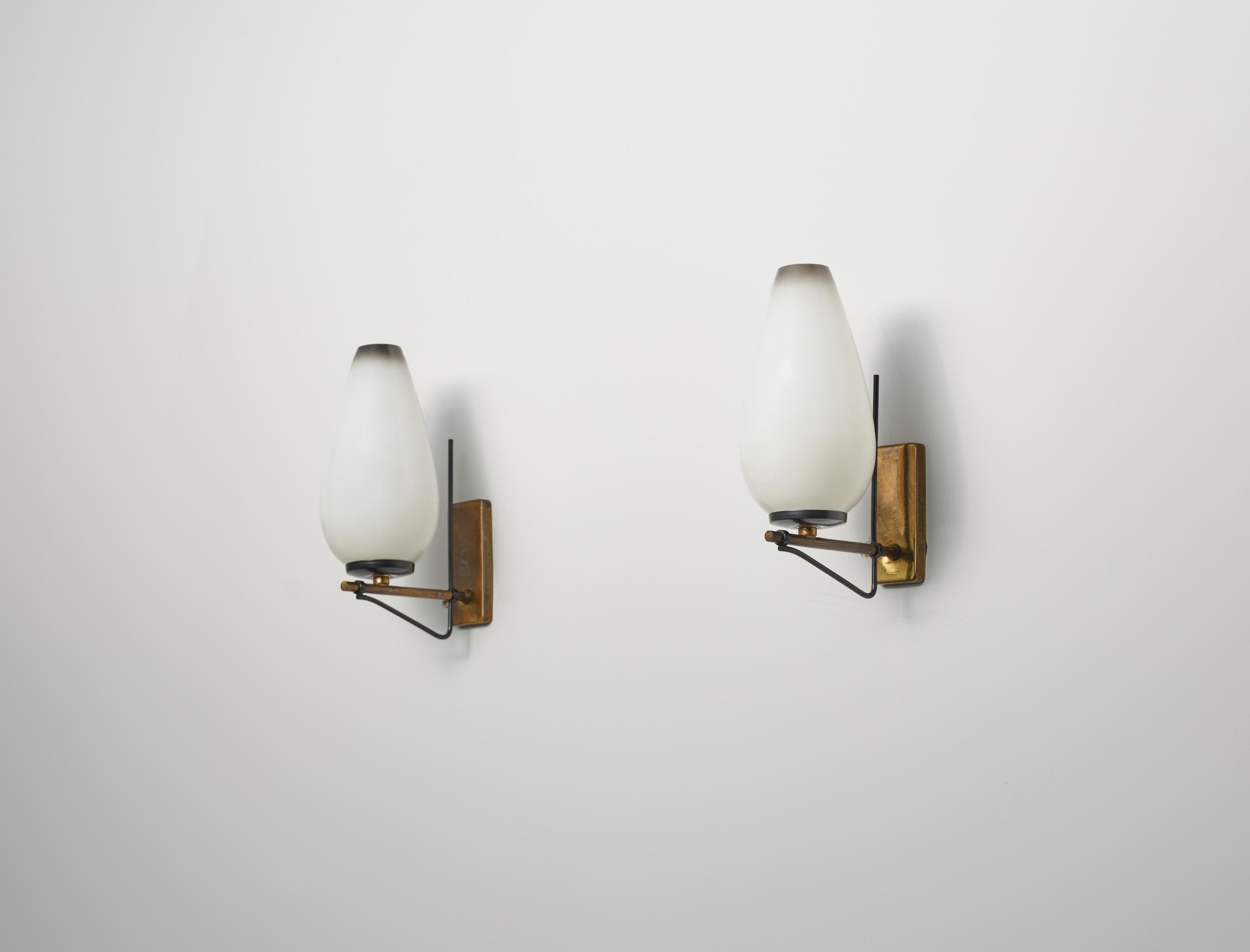 Pair of Italian Wall Sconces in Brass, Black Enamel and Opaline Glass, 1950s In Good Condition In Rome, IT