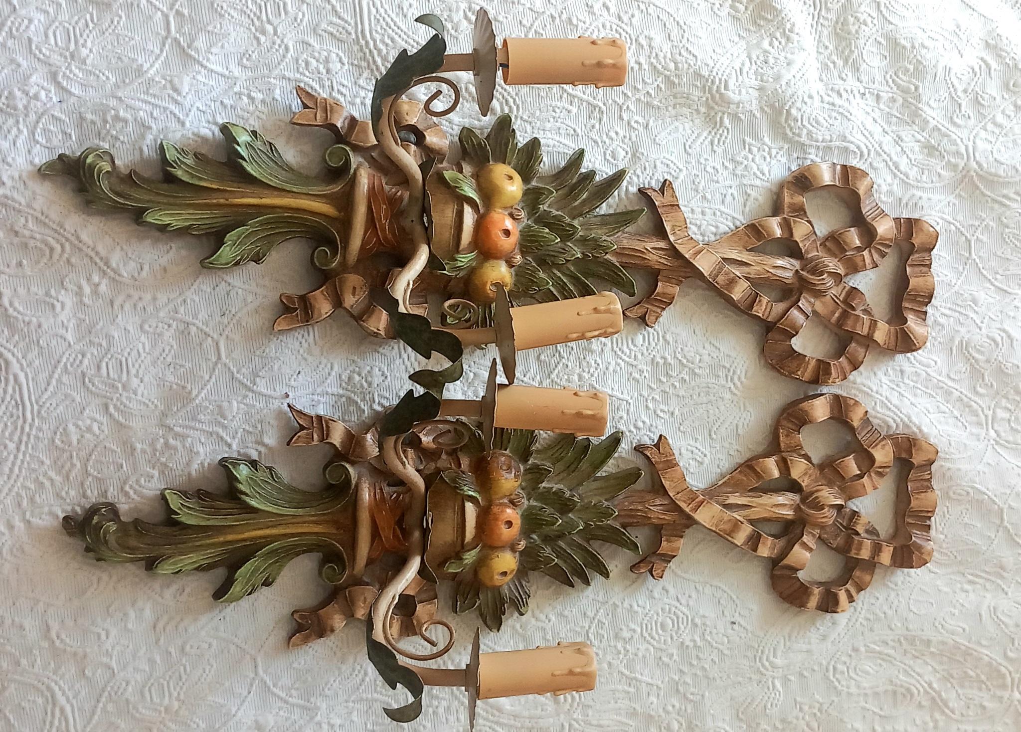 Polychromed Pair of italian Wall Sconces With Fruits For Sale