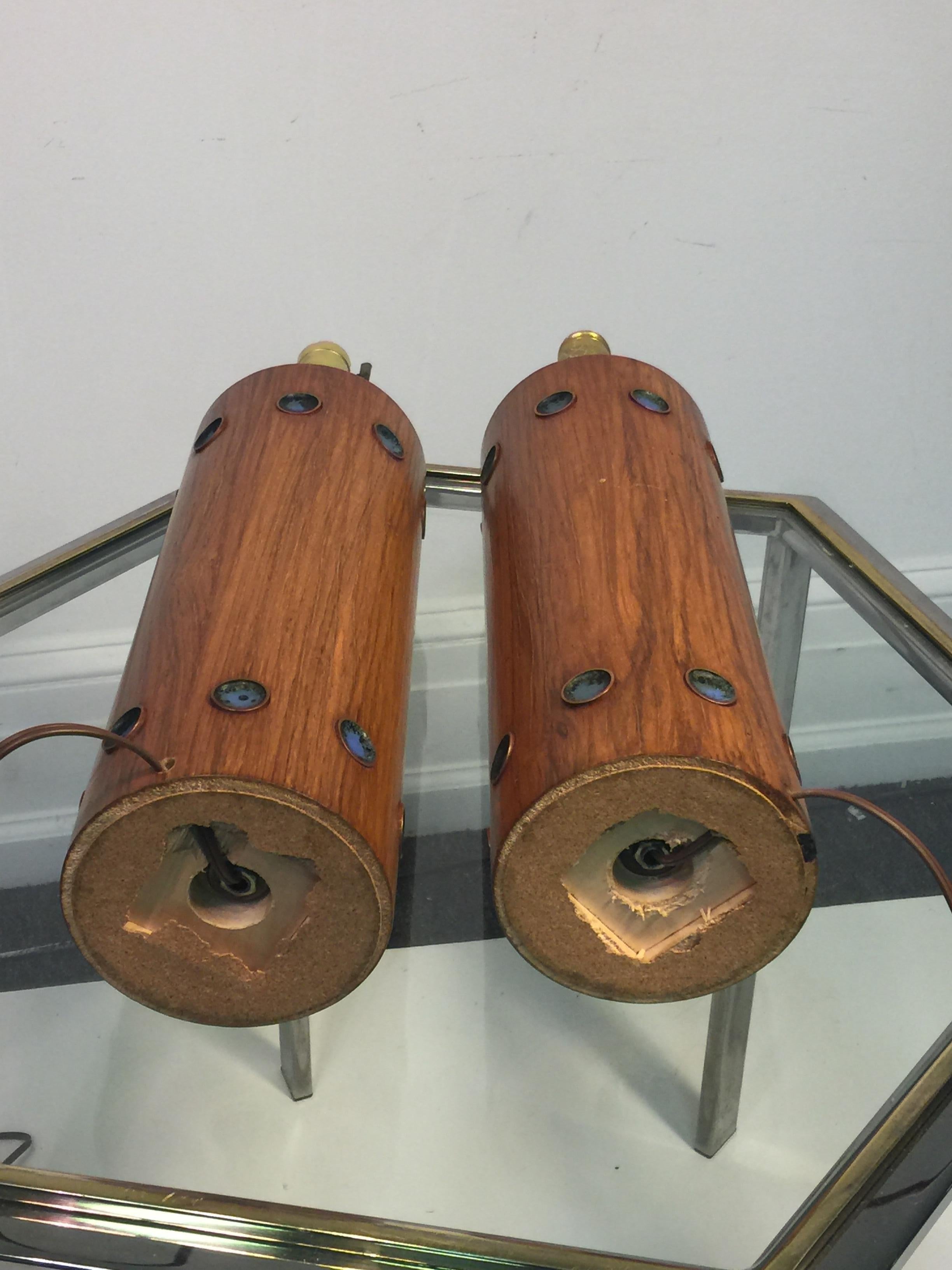 Pair of Italian Walnut and Enameled Copper Midcentury Lamps In Good Condition For Sale In Allentown, PA