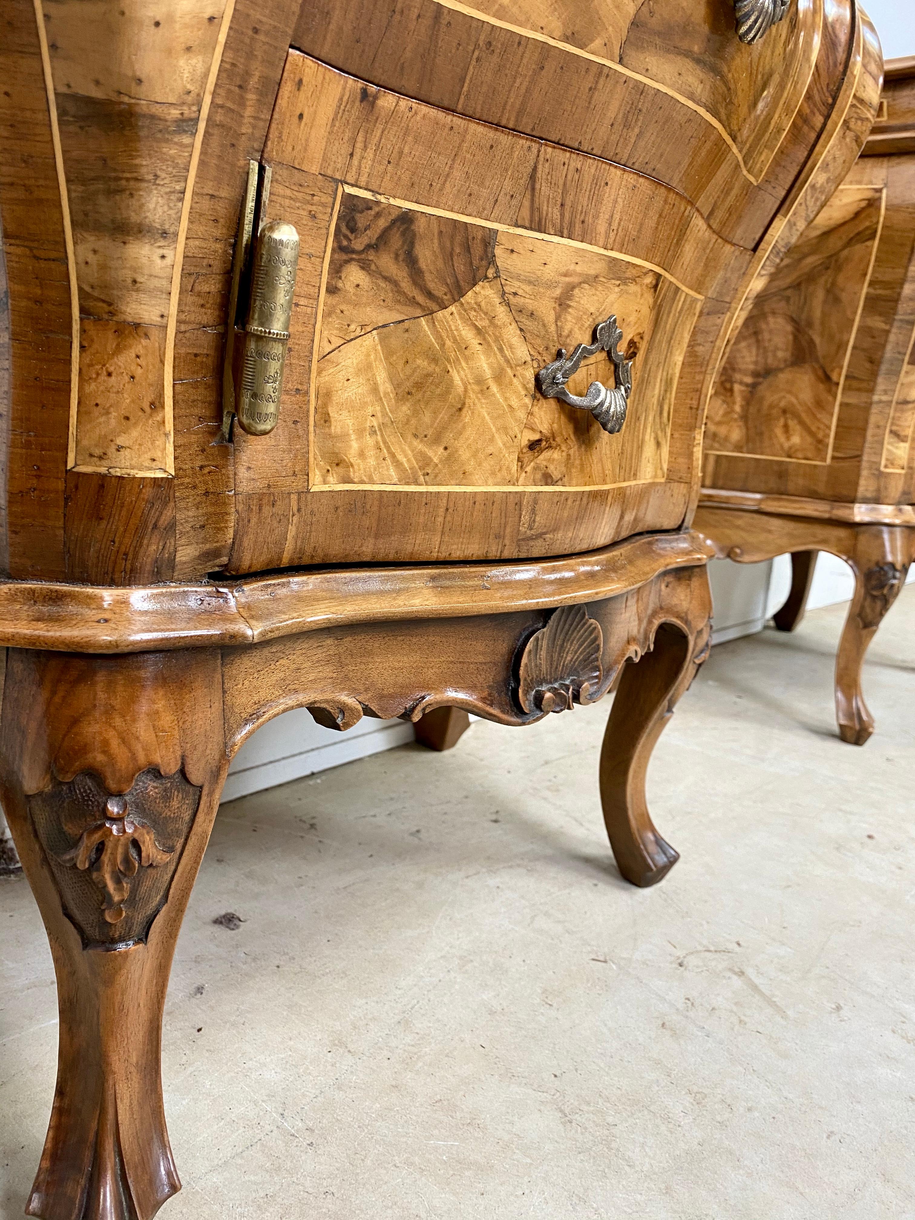 Pair of Italian Walnut Commodes For Sale 1