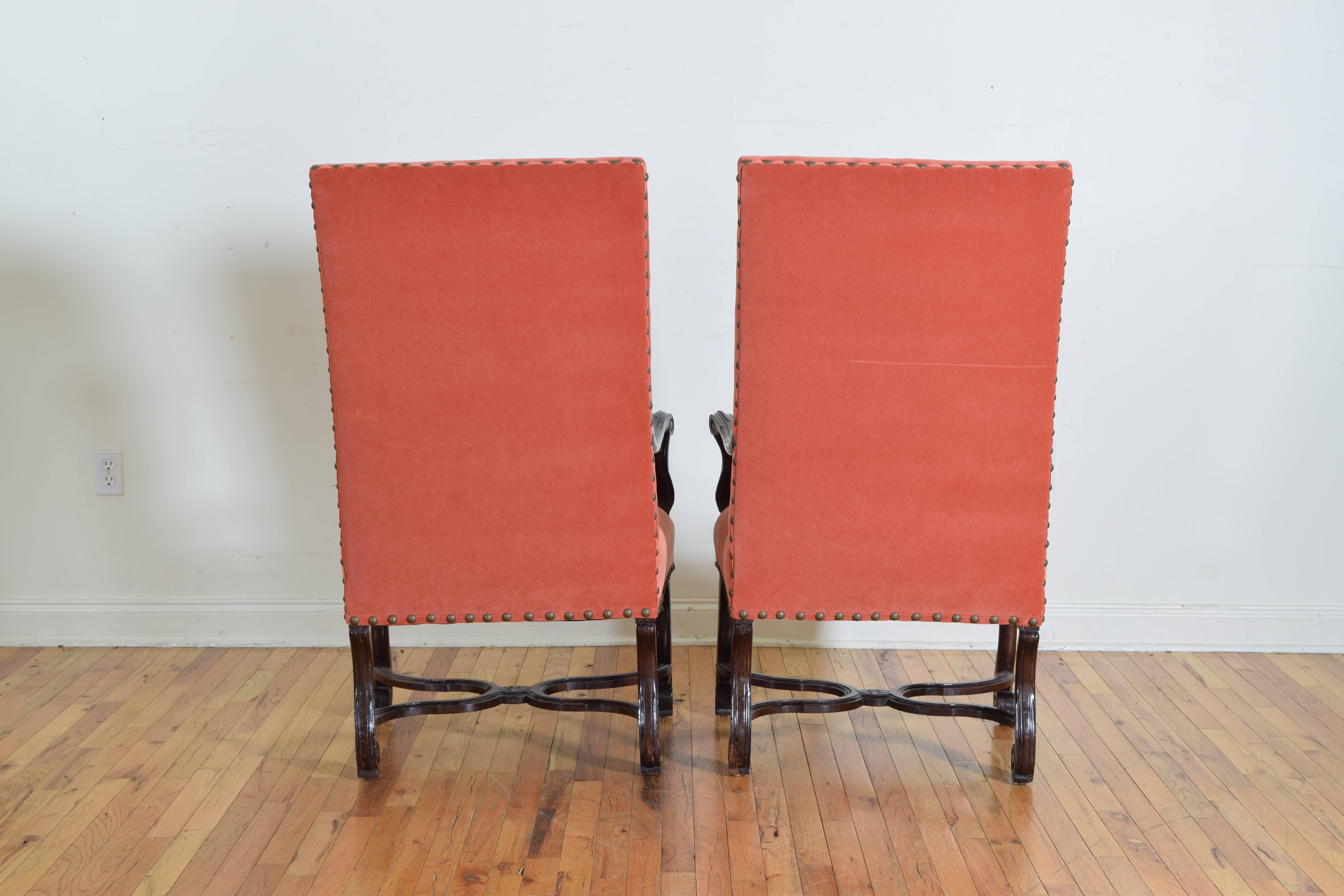 Pair of Italian Walnut Poltrone 'Armchairs' in the LXIV Taste In Excellent Condition In Atlanta, GA