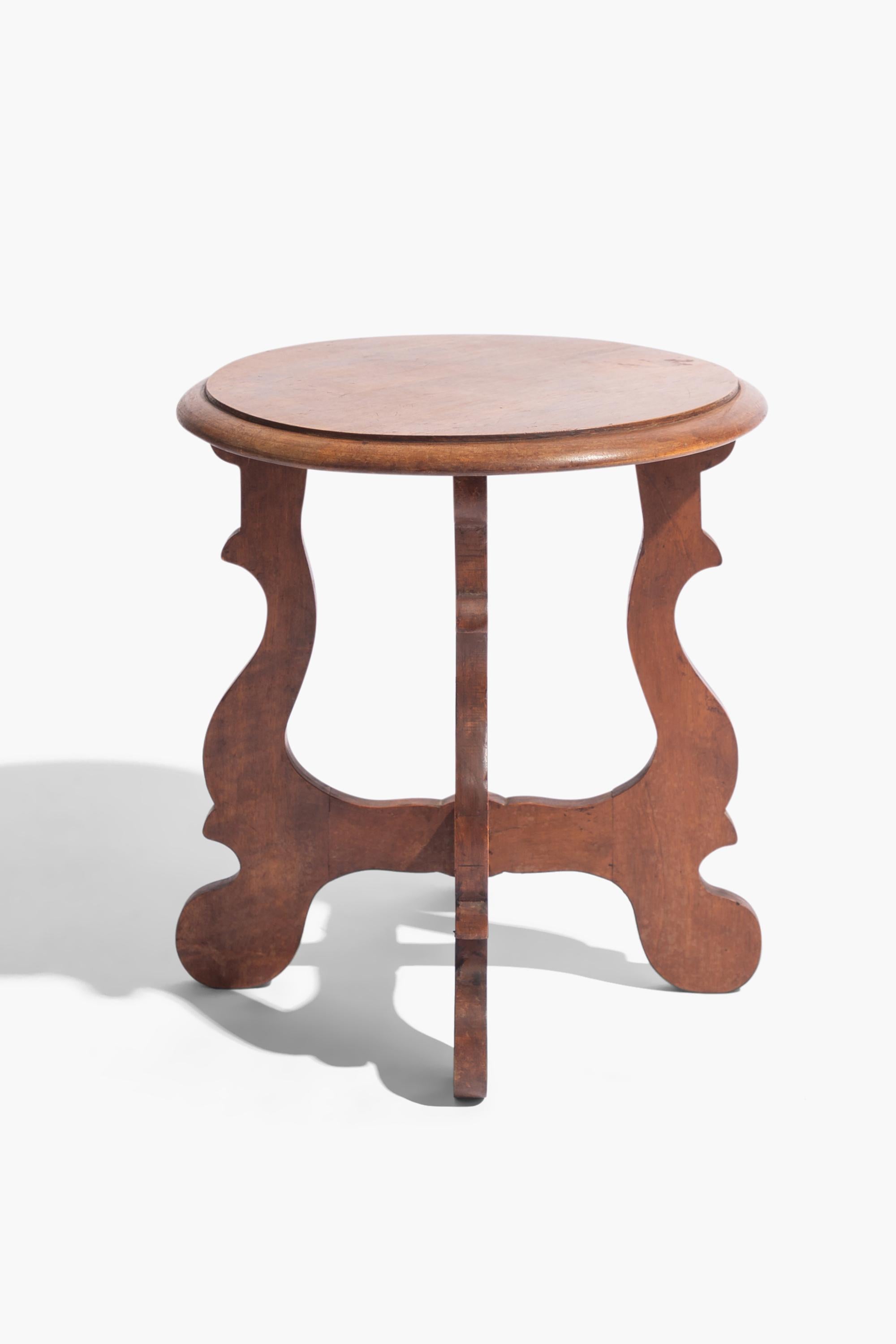 Baroque Revival Pair of Italian Walnut Side Tables or Low Stools For Sale