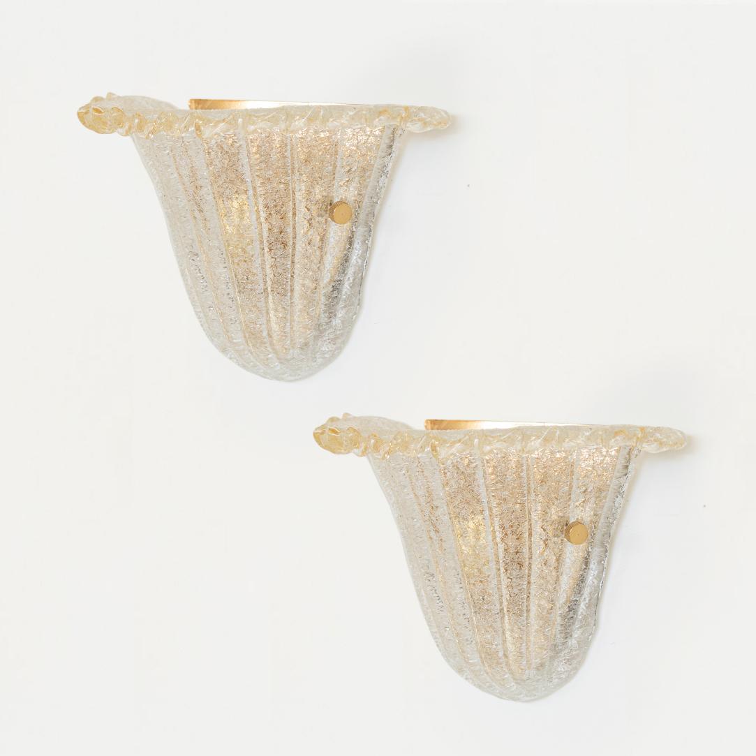 20th Century Pair of Italian Wavy Glass Sconces