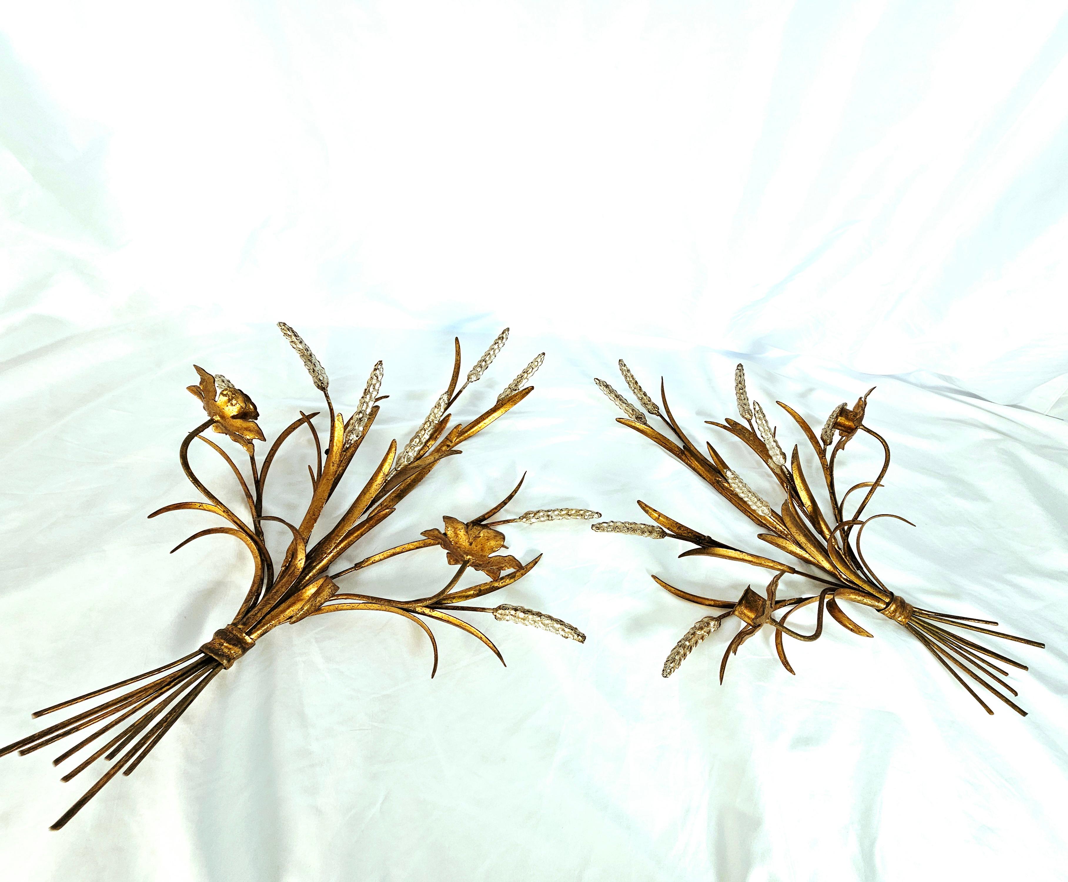 Hollywood Regency Pair of Italian wheat gilt gold candle wall sconces