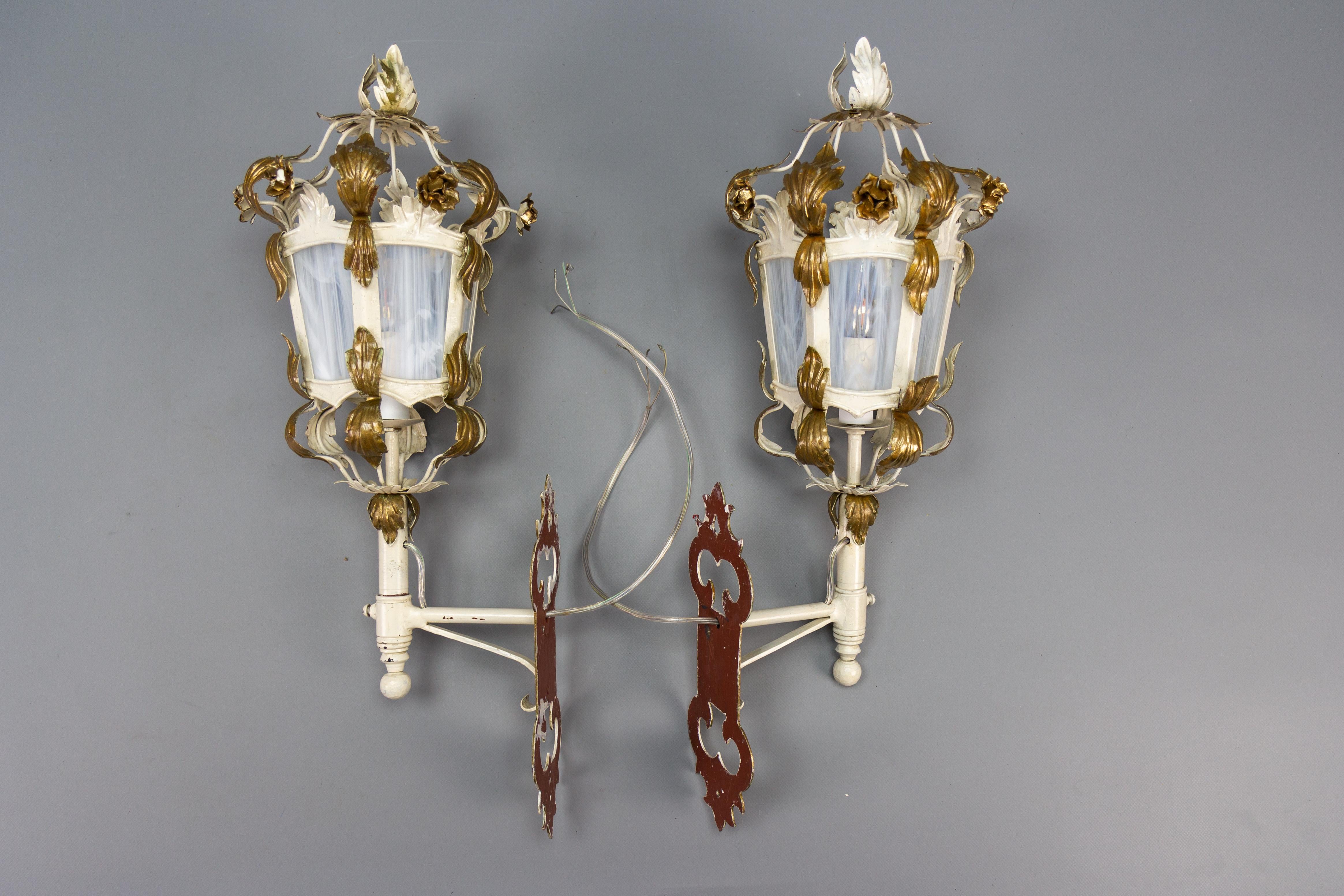 Pair of Italian White and Golden Color Metal and Glass Wall Lanterns, ca. 1970s For Sale 7